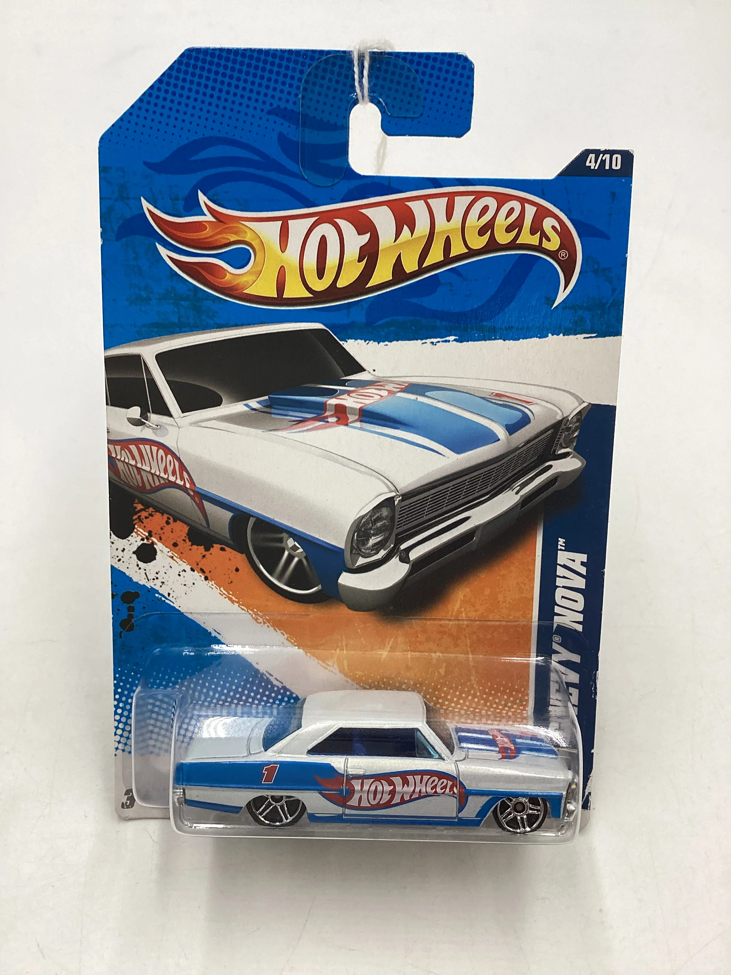 2011 Hot Wheels #154 66 Chevy Nova White - Image 2