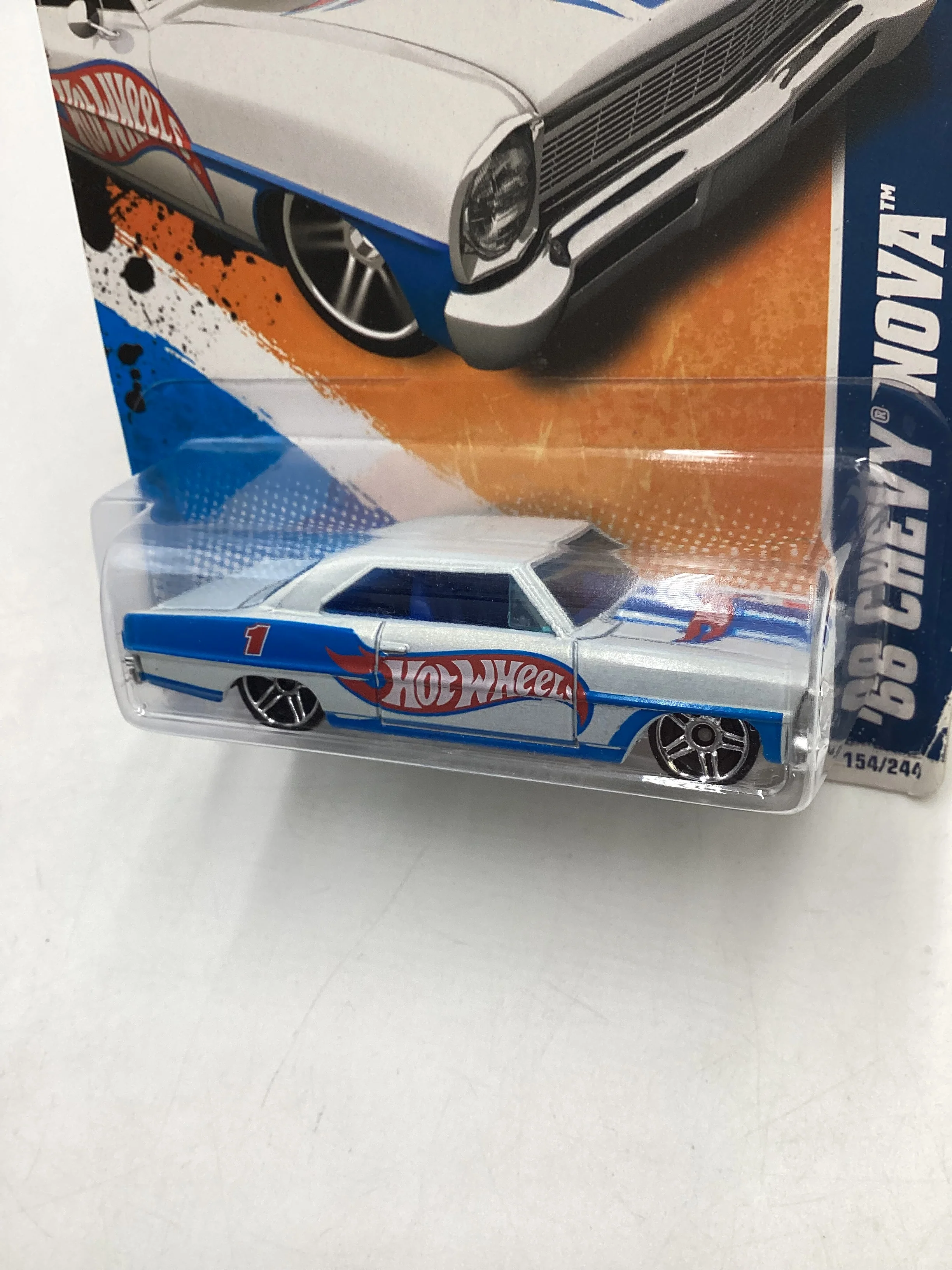 2011 Hot Wheels #154 66 Chevy Nova White - Image 4