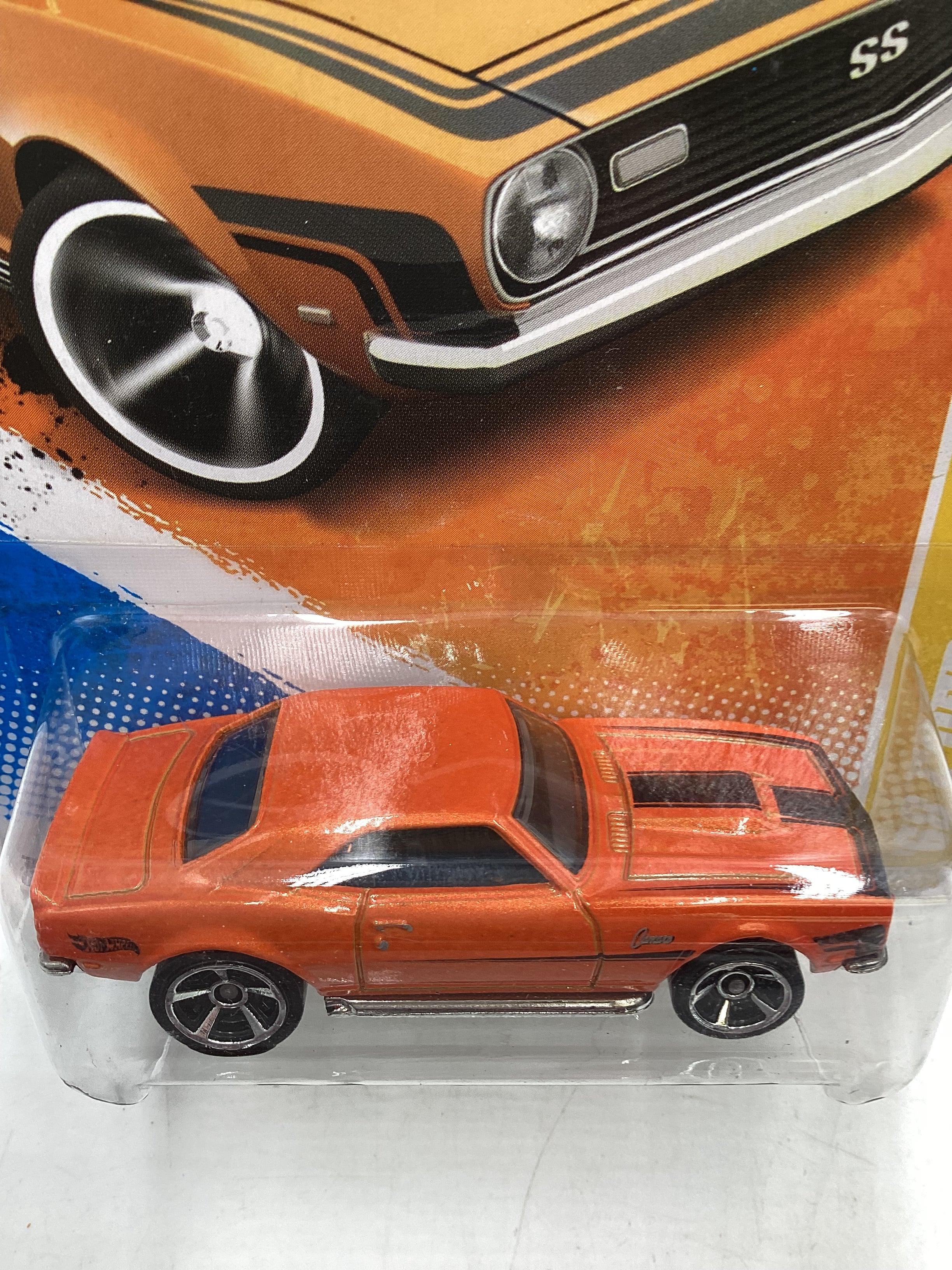 2011 Hot wheels #25 68 COPO Camaro Orange 4B - Image 6