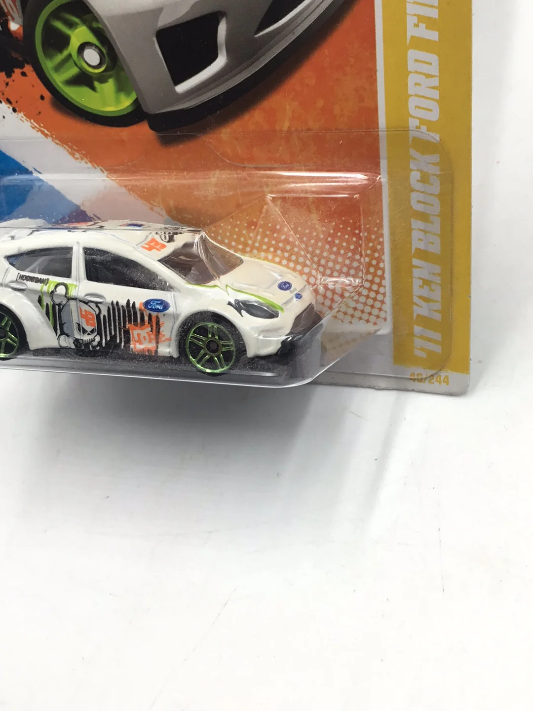 2011 Hot Wheels #40 Ken Block Ford Fiesta - Image 4