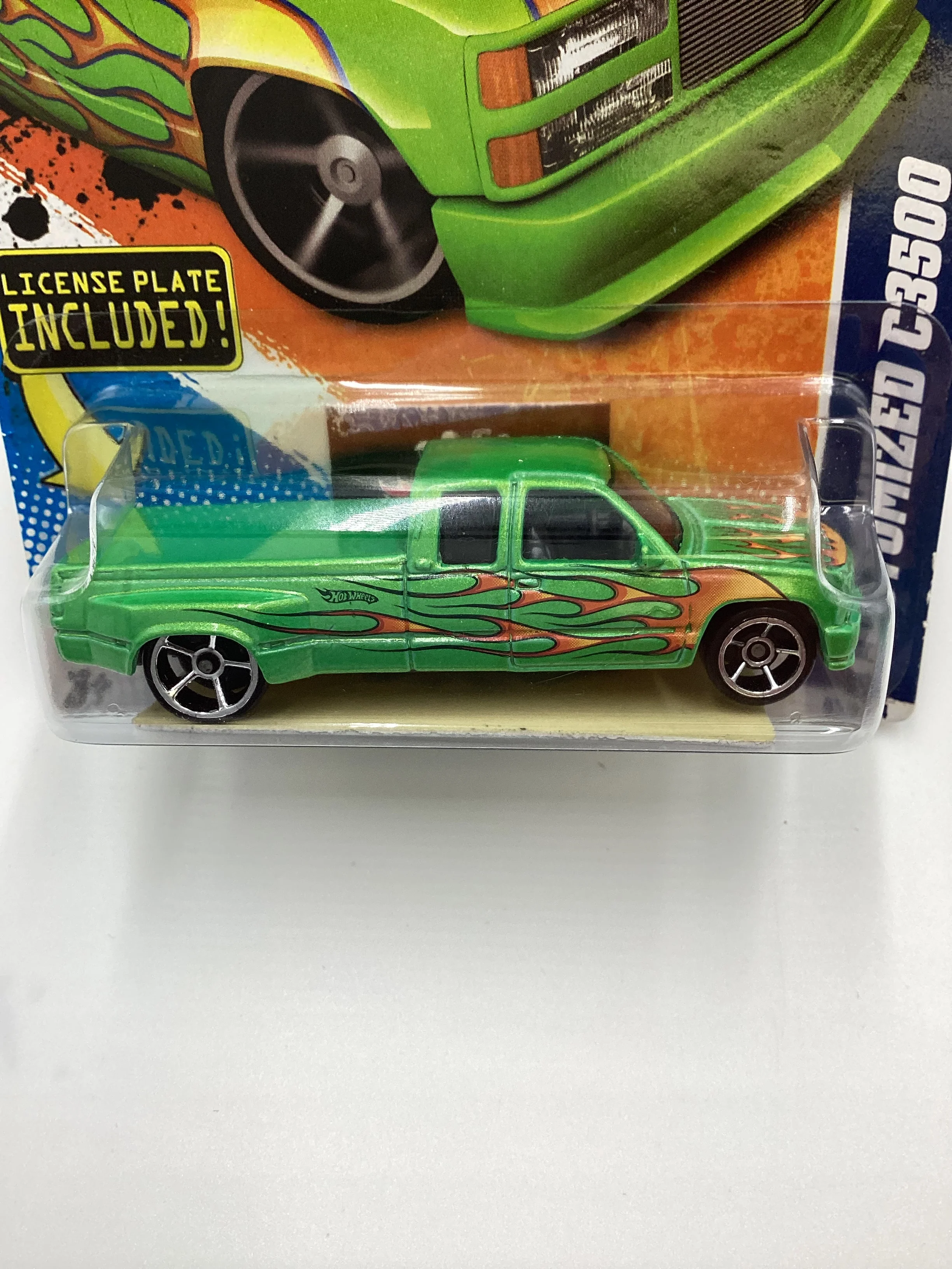 2011 Hot Wheels #92 Customized C3500 Green License Plate Card 14A - Image 3