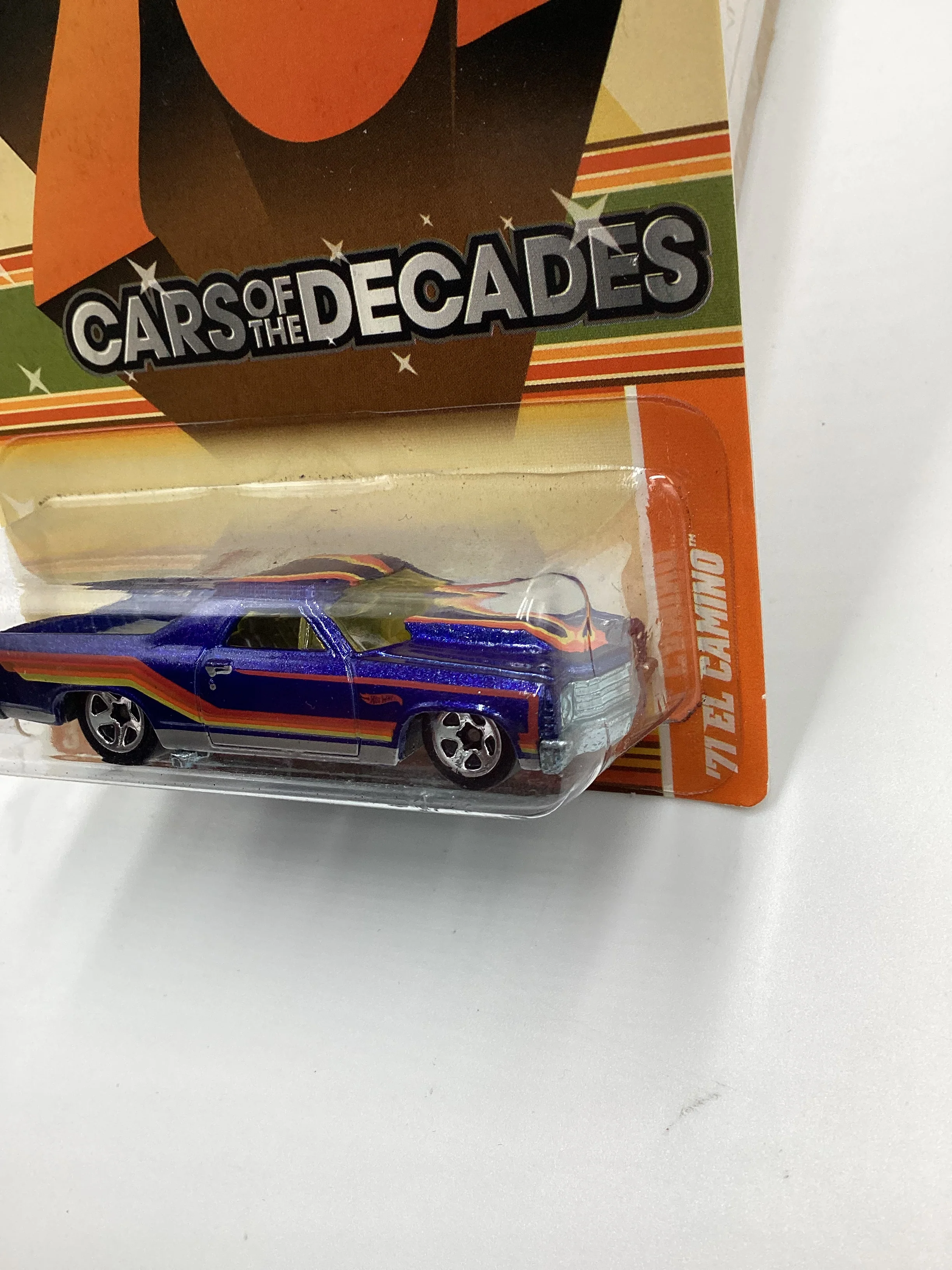 2011 Hot Wheels Cars of the Decades The 70s #20 71 EL Camino Blue - Image 4