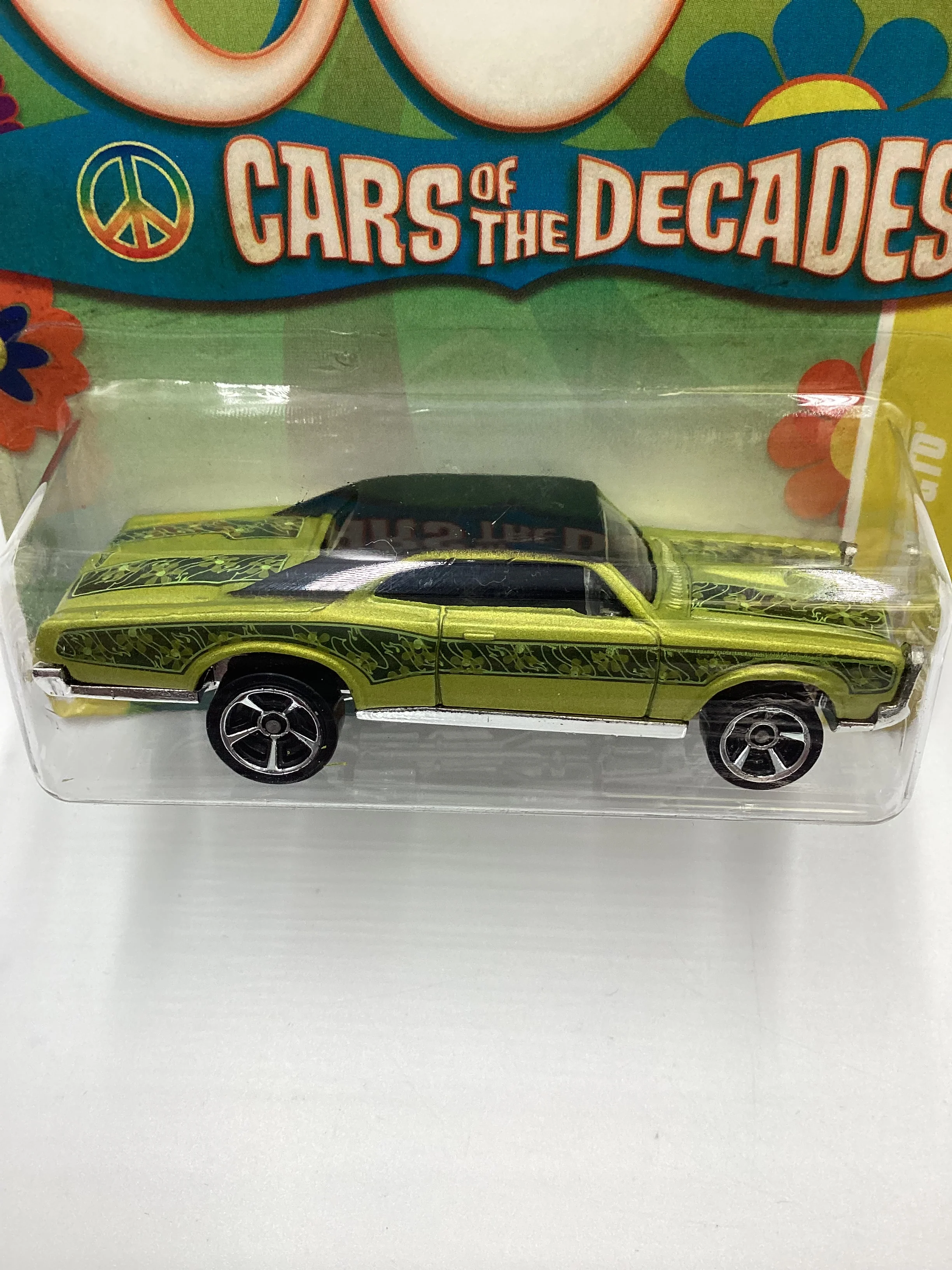 2011 Hot wheels The 60’s Cars of the Decade #13 67 Pontiac GTO Green 157F - Image 3