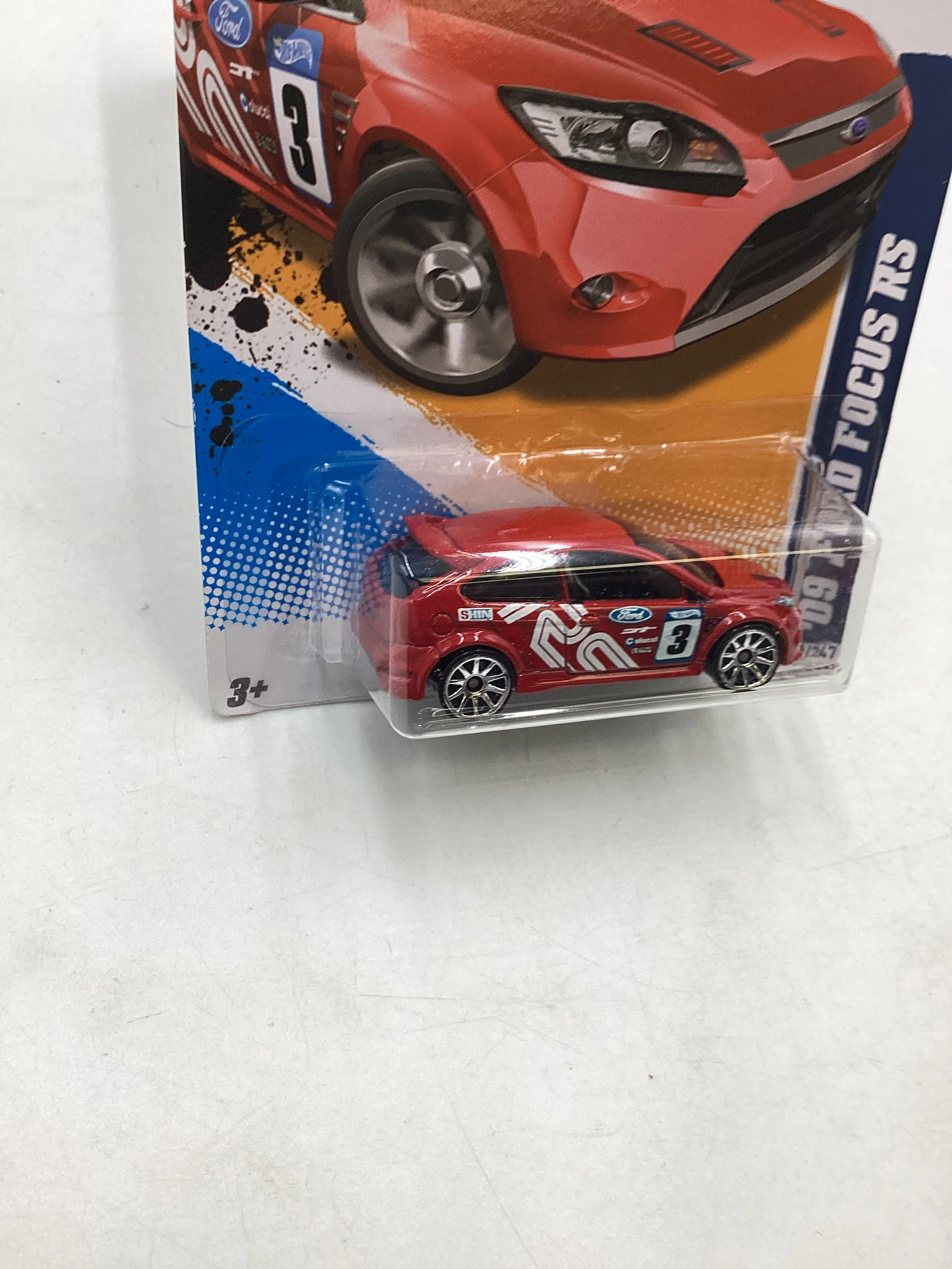 2012 Hot Wheels #129 09 Ford Focus RS Red 26D - Image 5