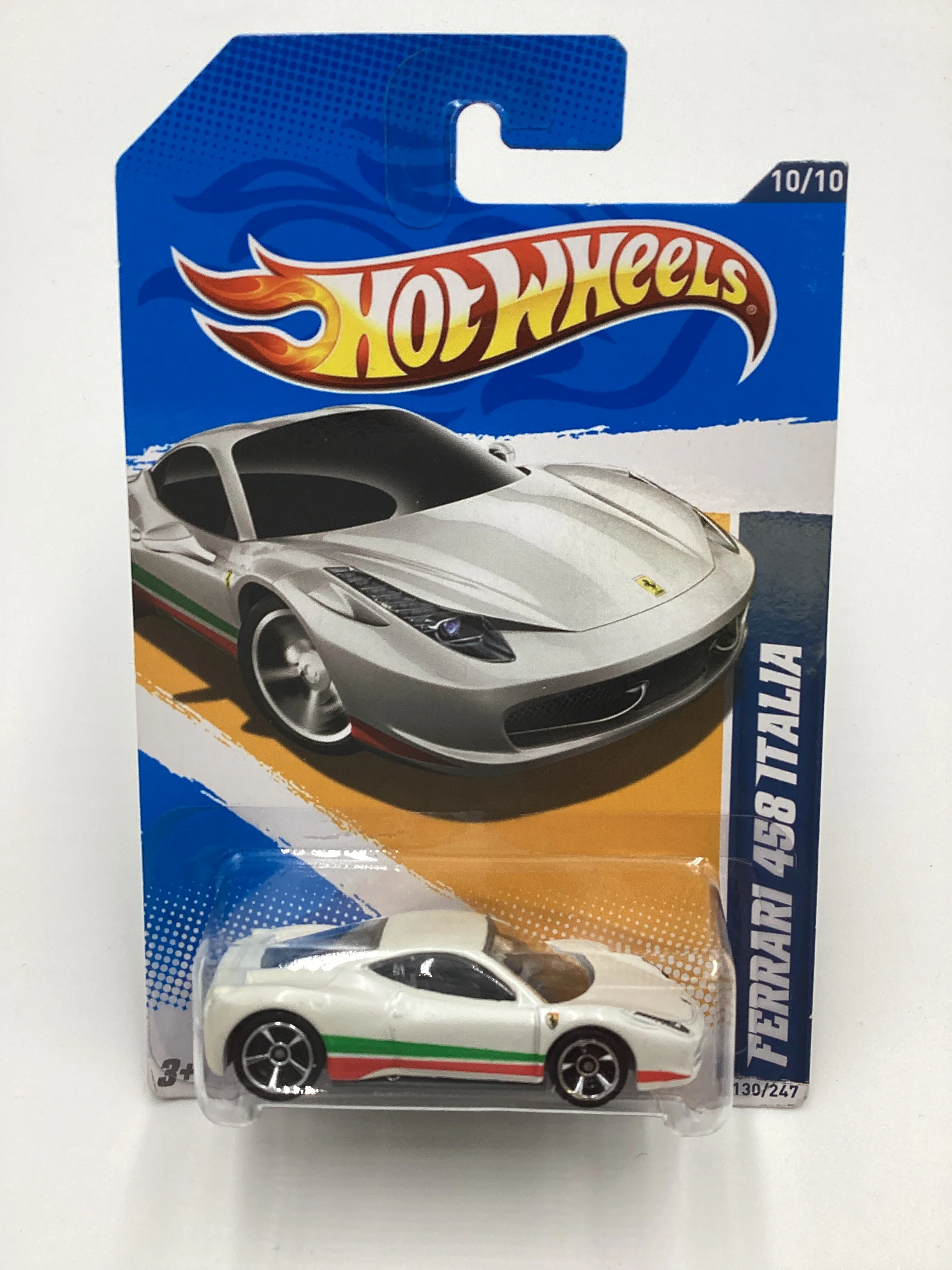2012 Hot wheels #130 Ferrari 458 Italia White SR with protector - Image 2