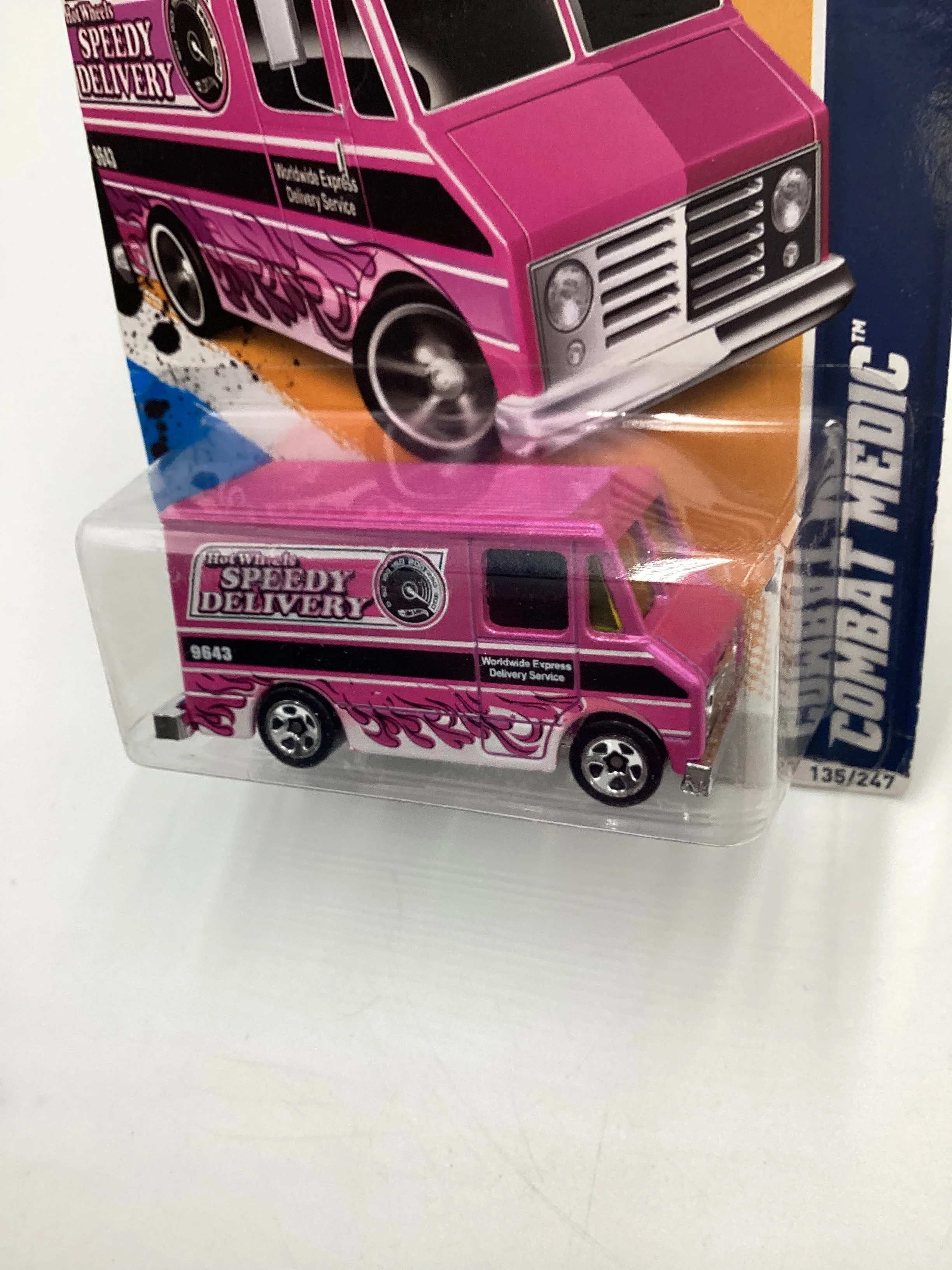 2012 Hot Wheels #135 Combat Medic Pink Walmart Exclusive 239A - Image 4