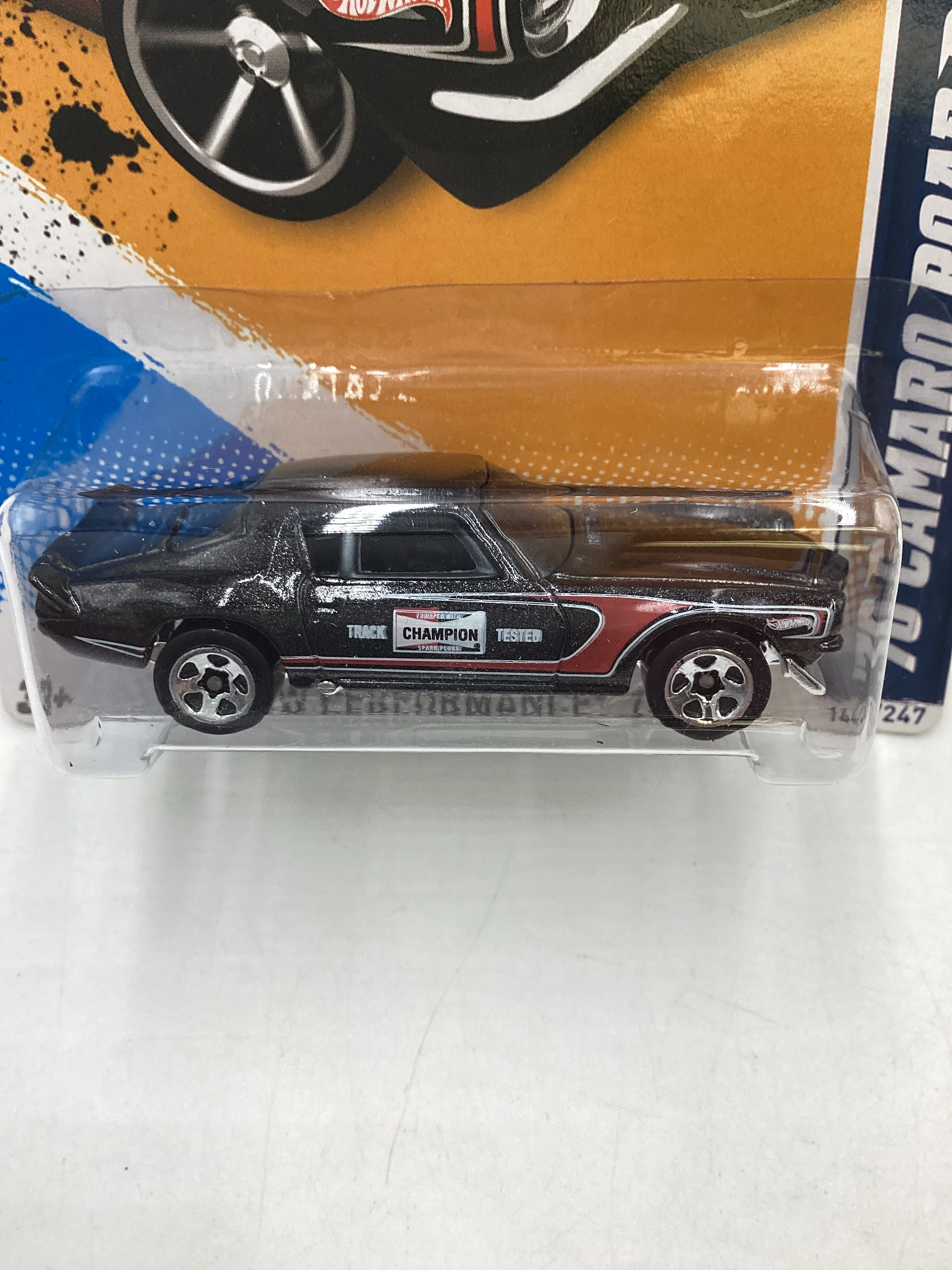 2012 Hot Wheels #144 Black 70 Camaro Road Race 6E - Image 3