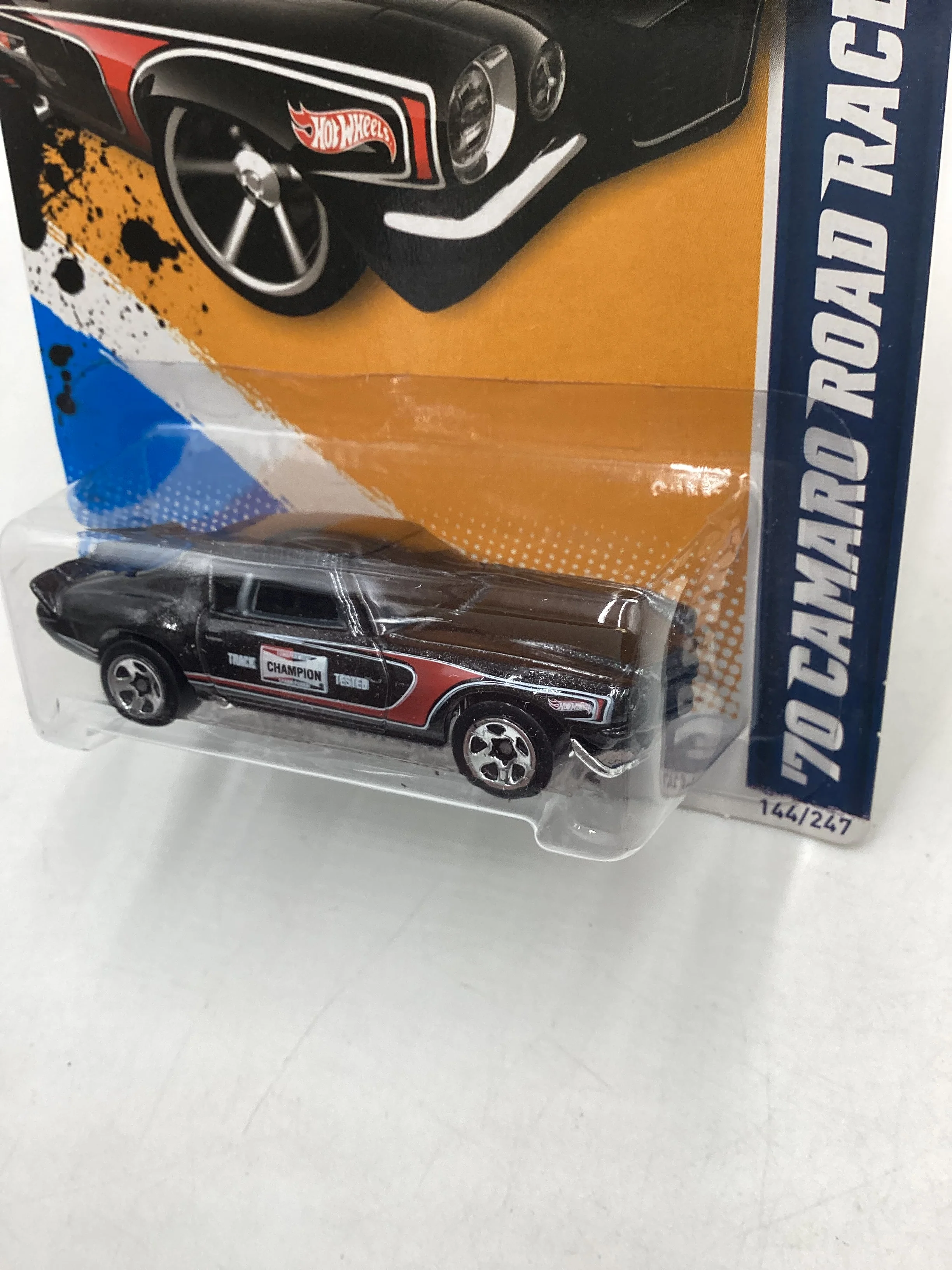 2012 Hot Wheels #144 Black 70 Camaro Road Race 6E - Image 4