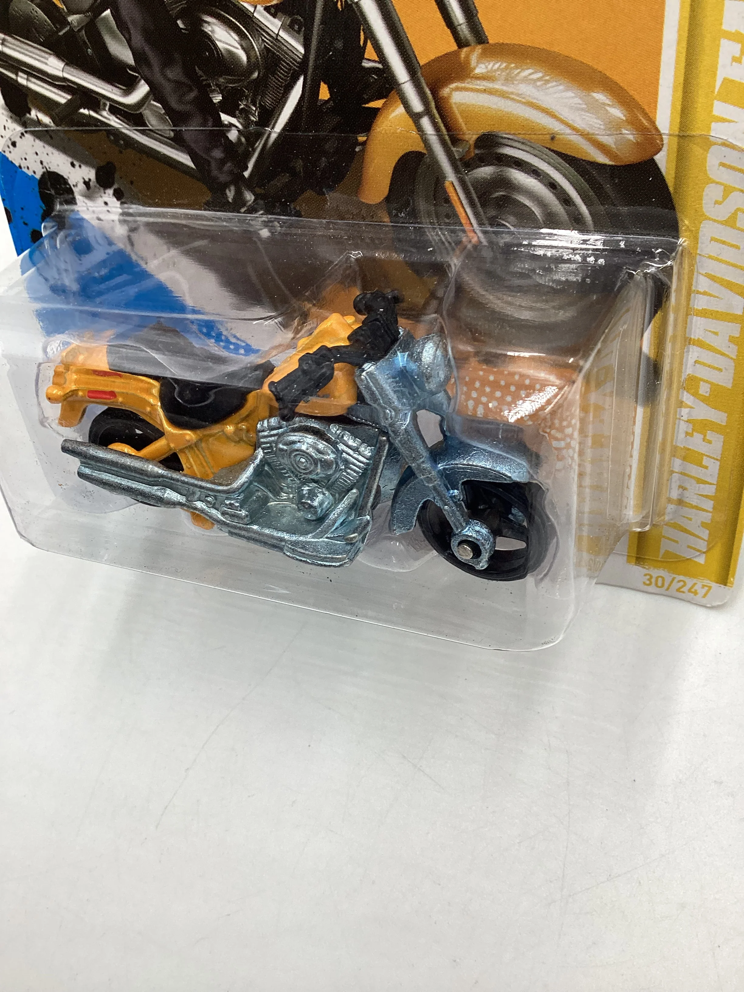 2012 Hot Wheels #30 Yellow Harley Davidson Fat Boy 53D - Image 4