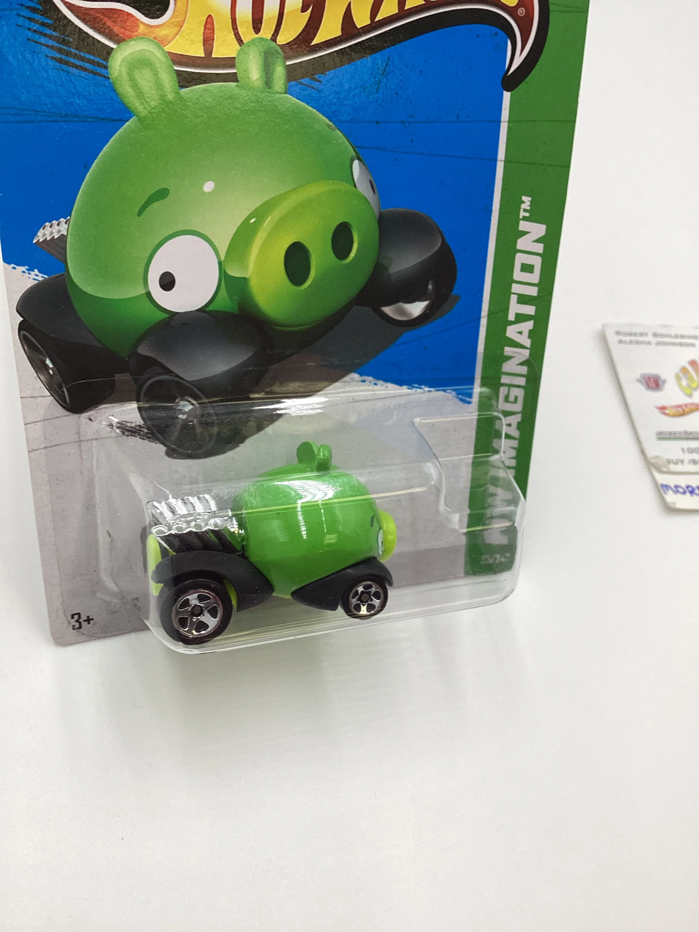 2012 Hot Wheels #35 Angry Birds Minion Green 121F - Image 5