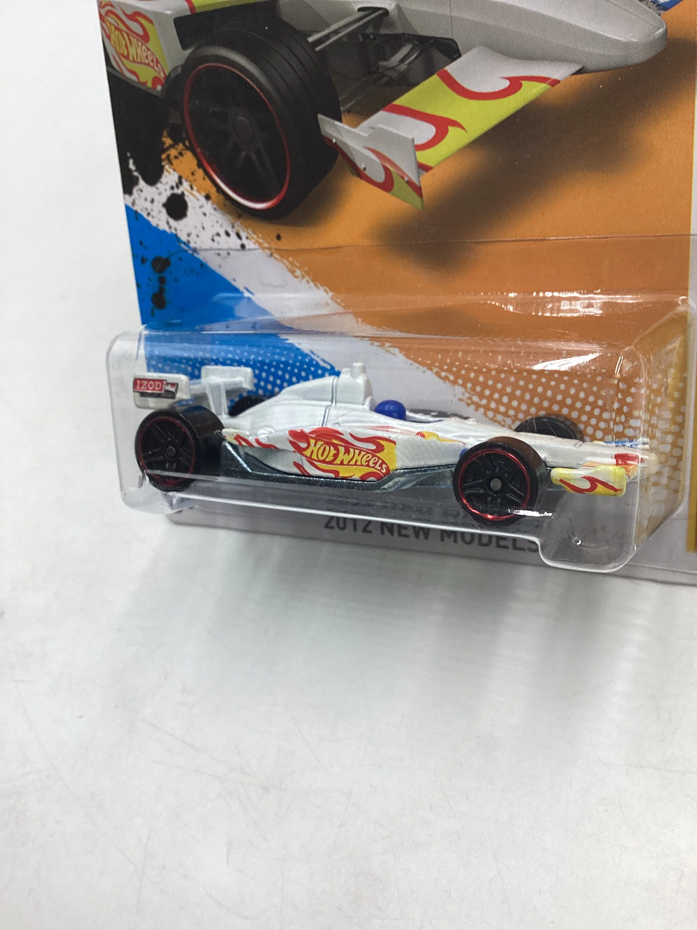 2012 Hot Wheels #42 2011 IndyCar Oval Course Race Car White 50F - Image 4