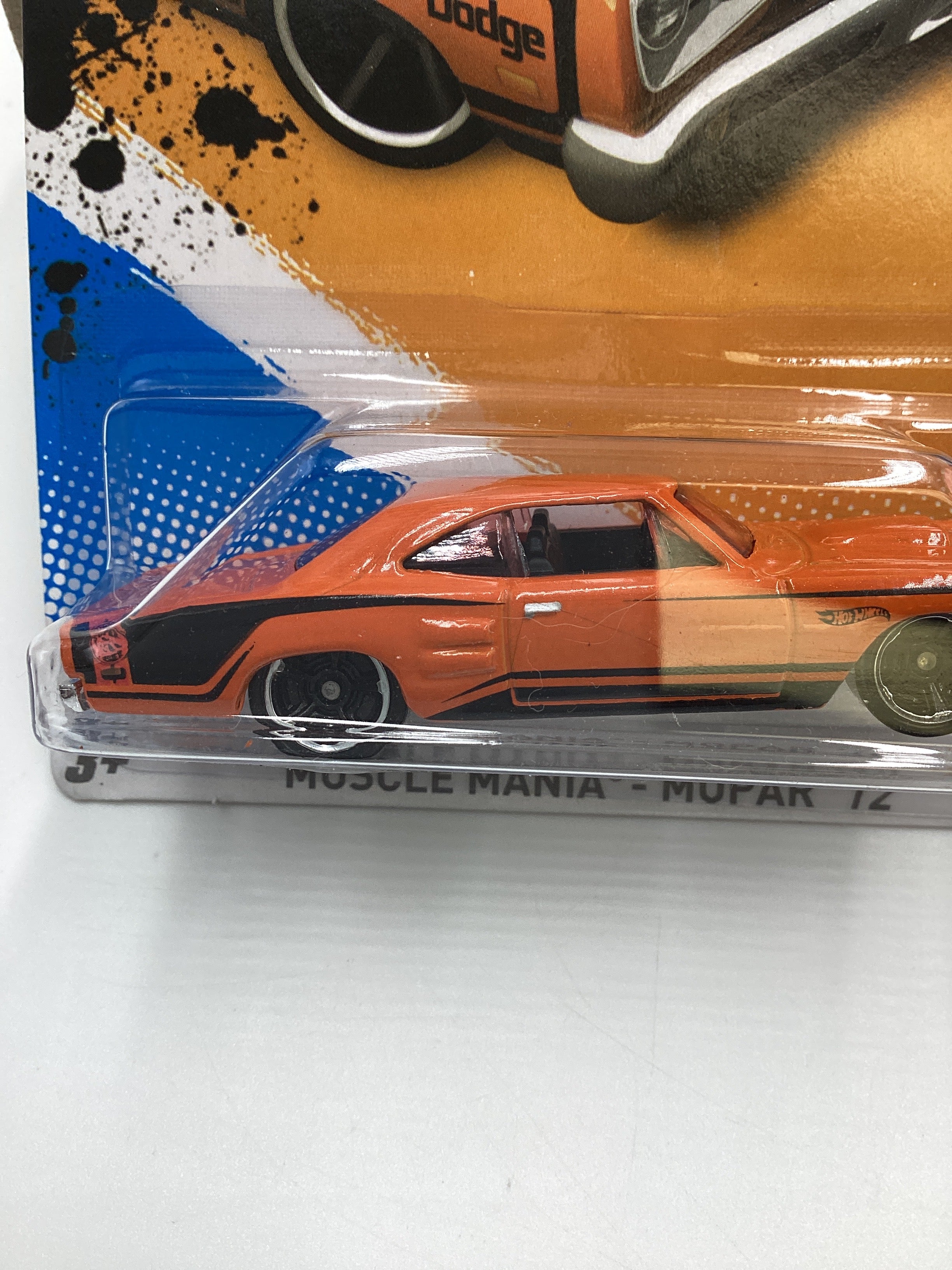 2012 Hot Wheels #84 69 Dodge Coronet Super Bee Orange Pink Window Variation SR - Image 7