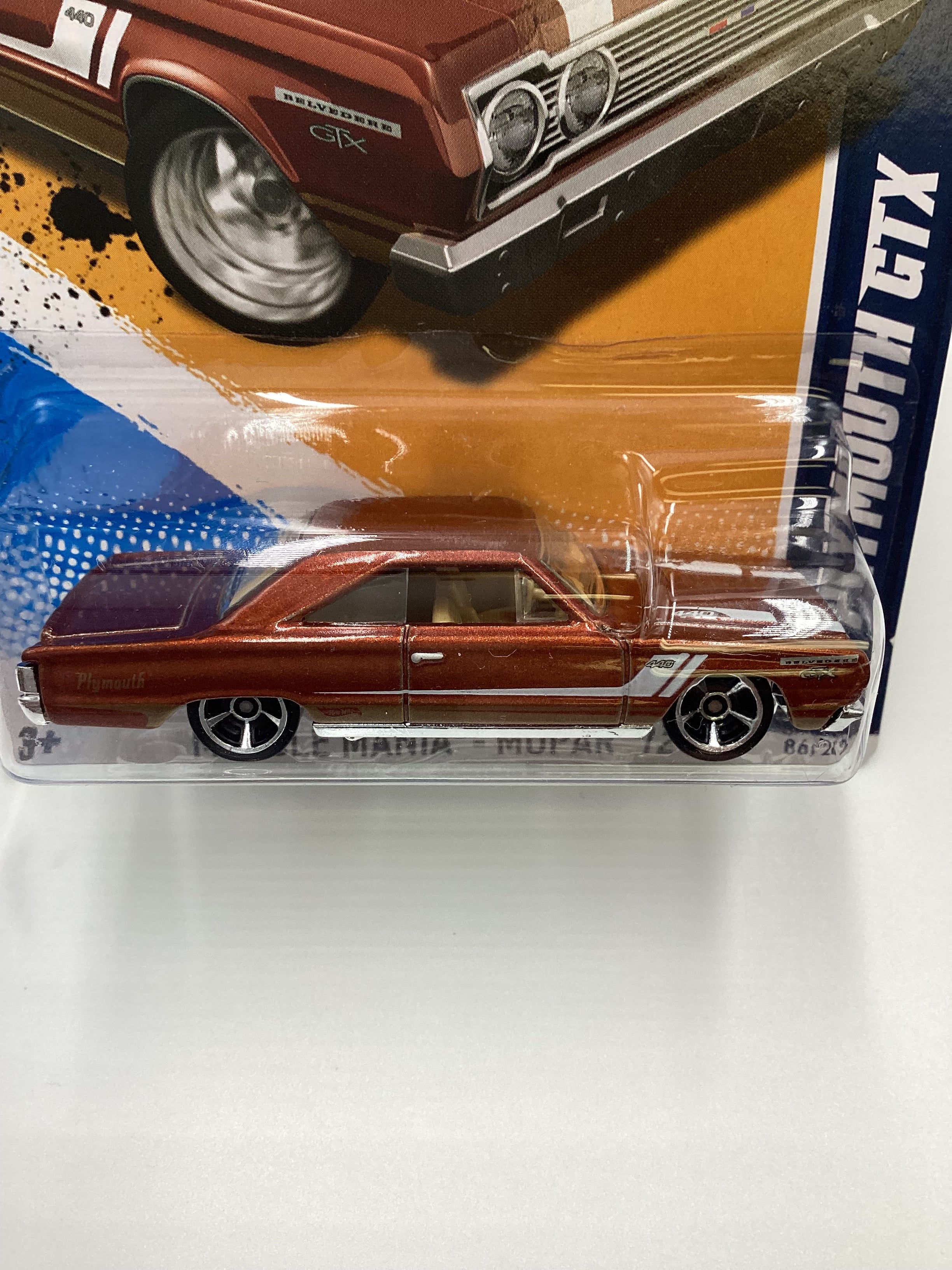 2012 Hot Wheels #86 67 Plymouth GTX Brown 54A - Image 3