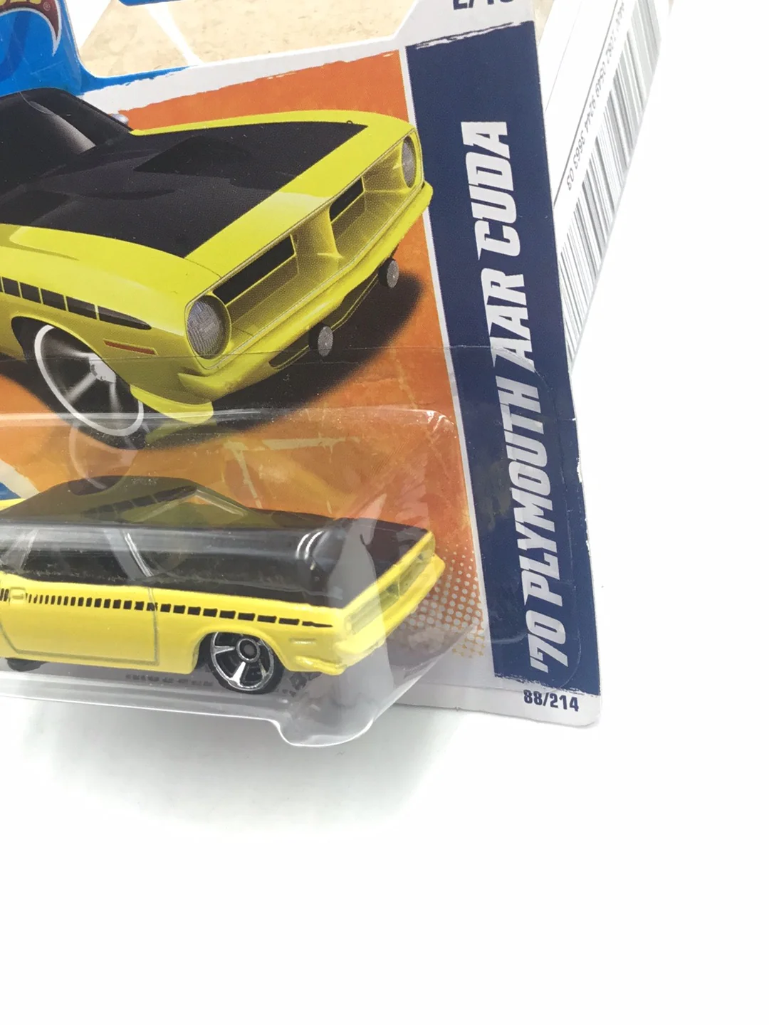 2012 hot wheels #88 70 Plymouth AAR Cuda Short Card R3 - Image 4
