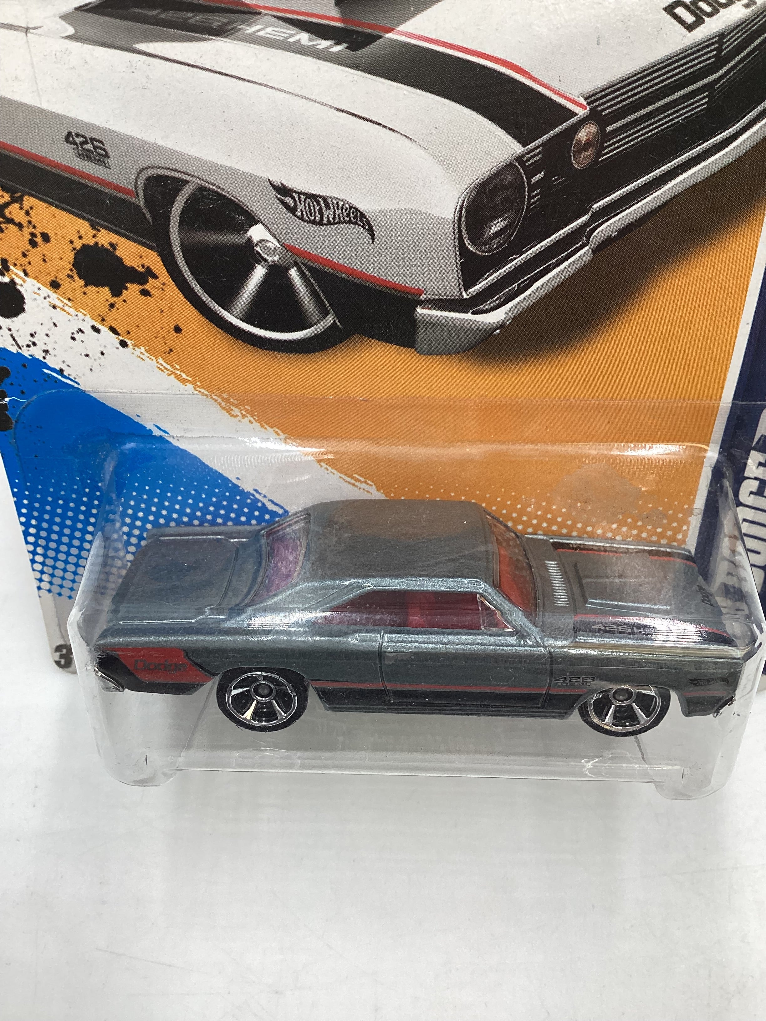 2012 Hot Wheels Muscle Mania Mopar #81 68 Dodge Dart Silver 36D - Image 6