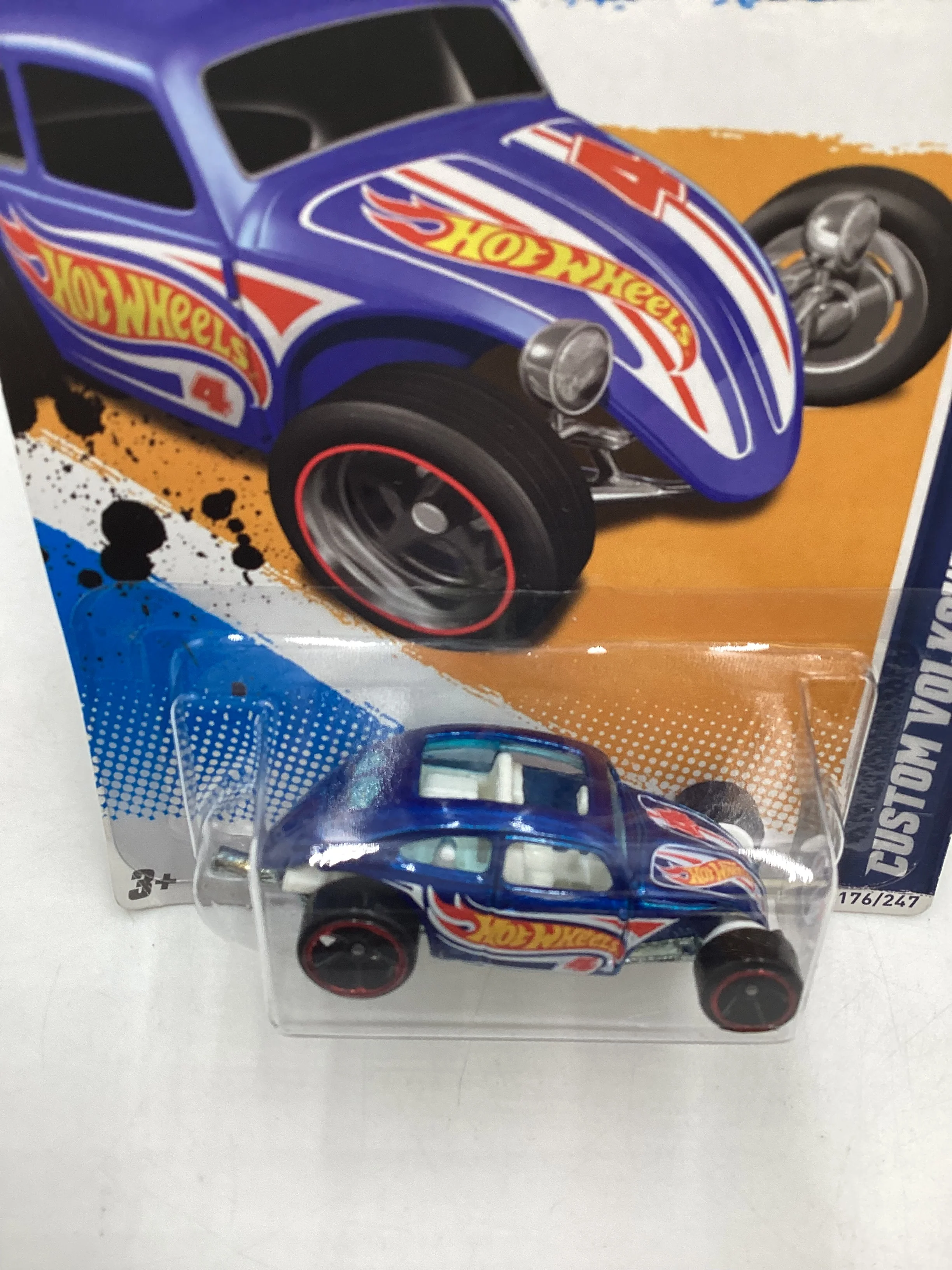 2012 HW Racing #176 Custom Volkswagen Beetle Blue 95F - Image 6