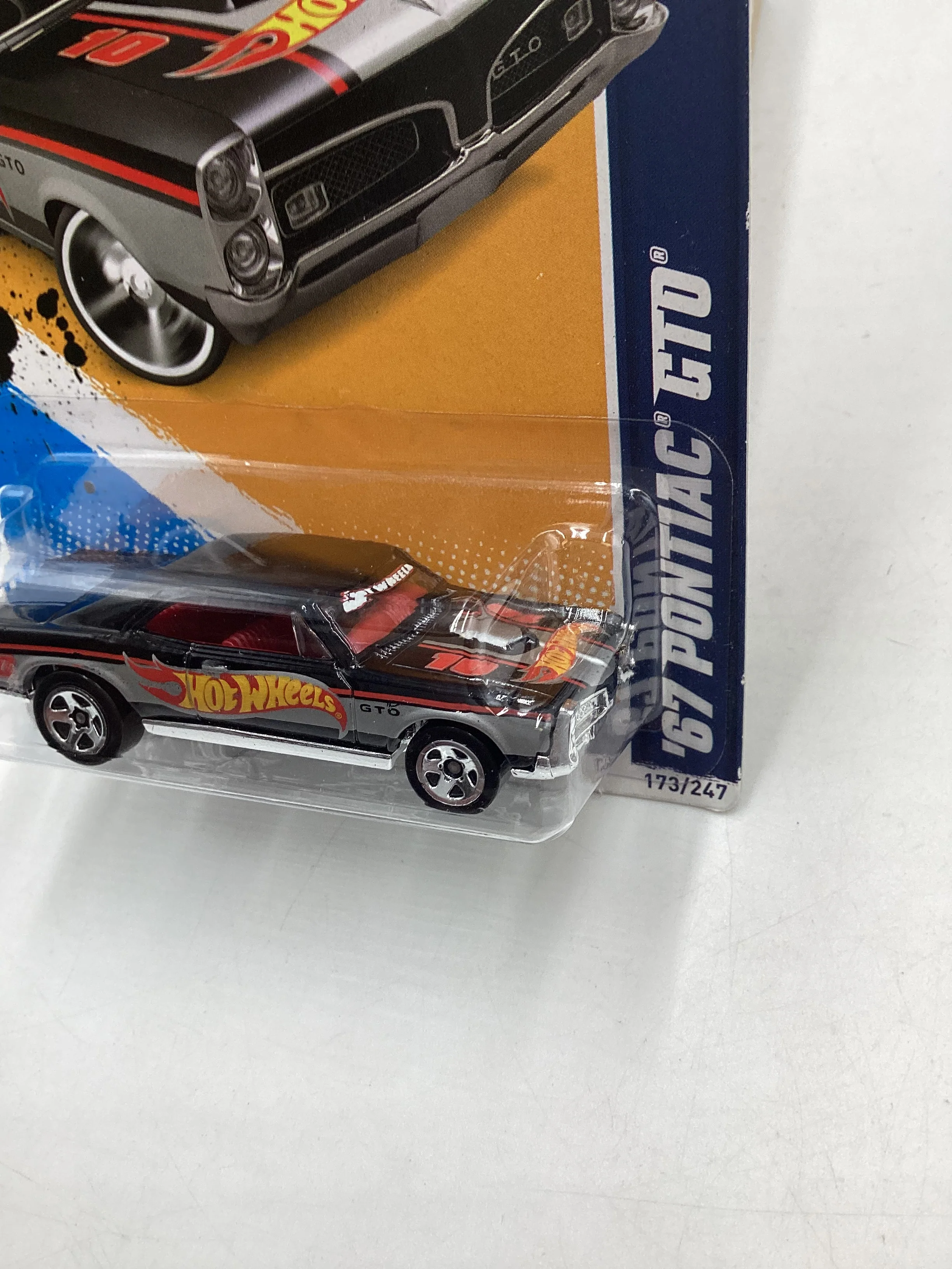 2012 HW Racing Walmart Exclusive #173 67 Pontiac GTO Black 237B - Image 4