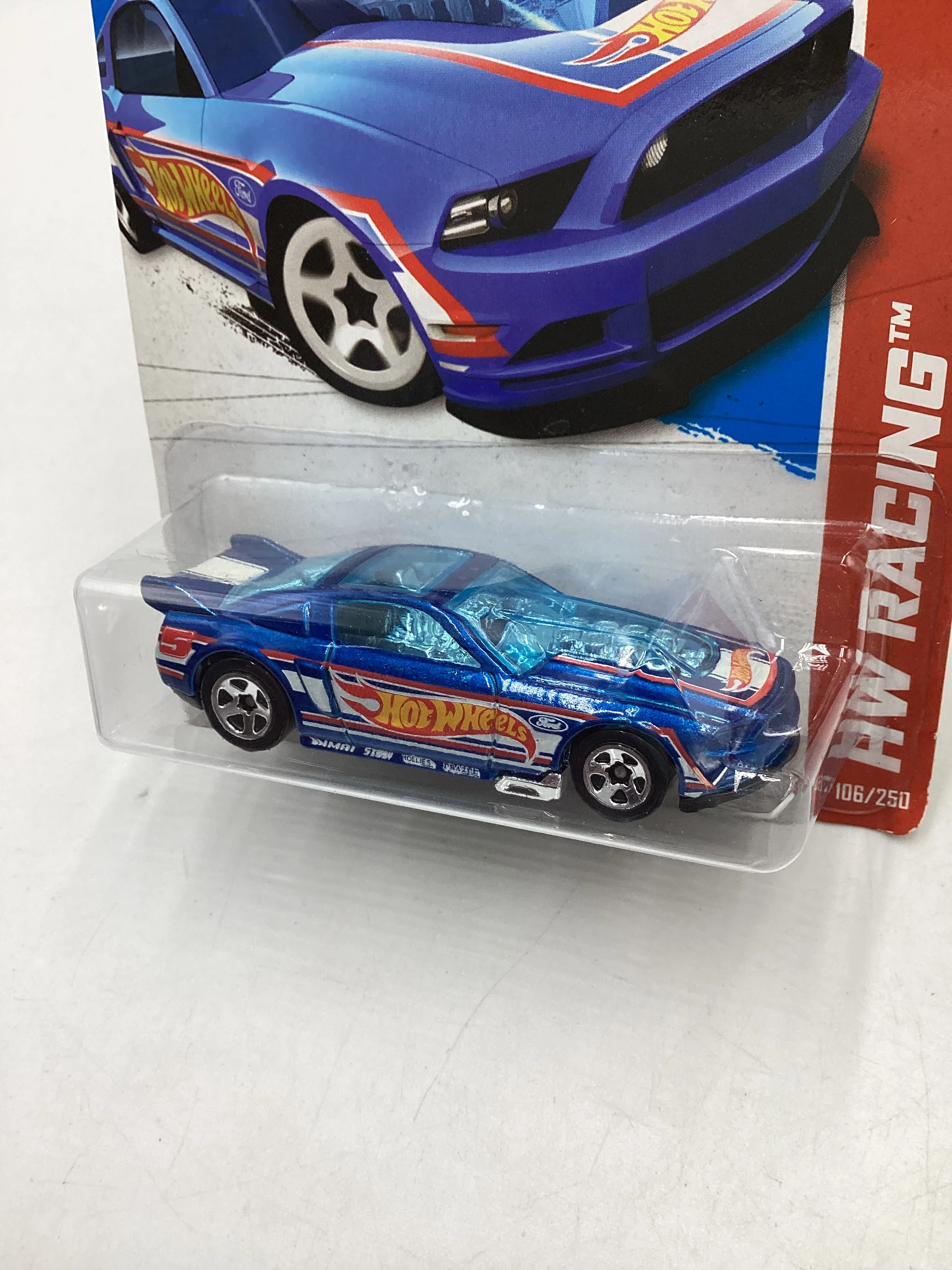 2013 Hot Wheels #106 13 Ford Mustang GT 22H - Image 4