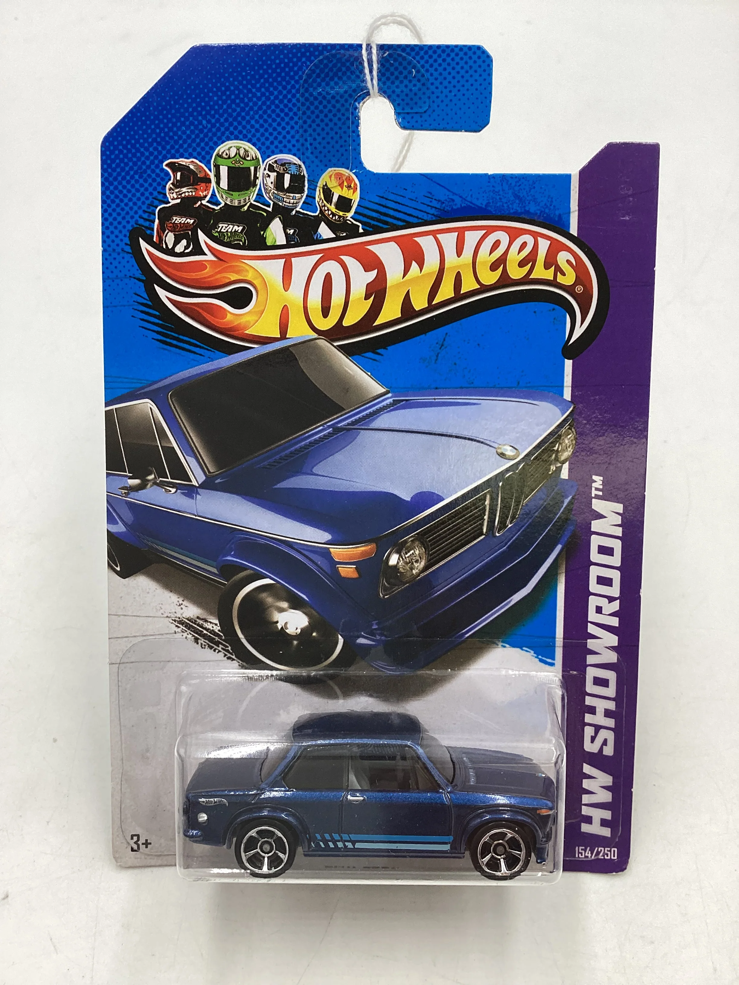2013 Hot wheels #154 BMW 2002 Blue 109i - Image 2
