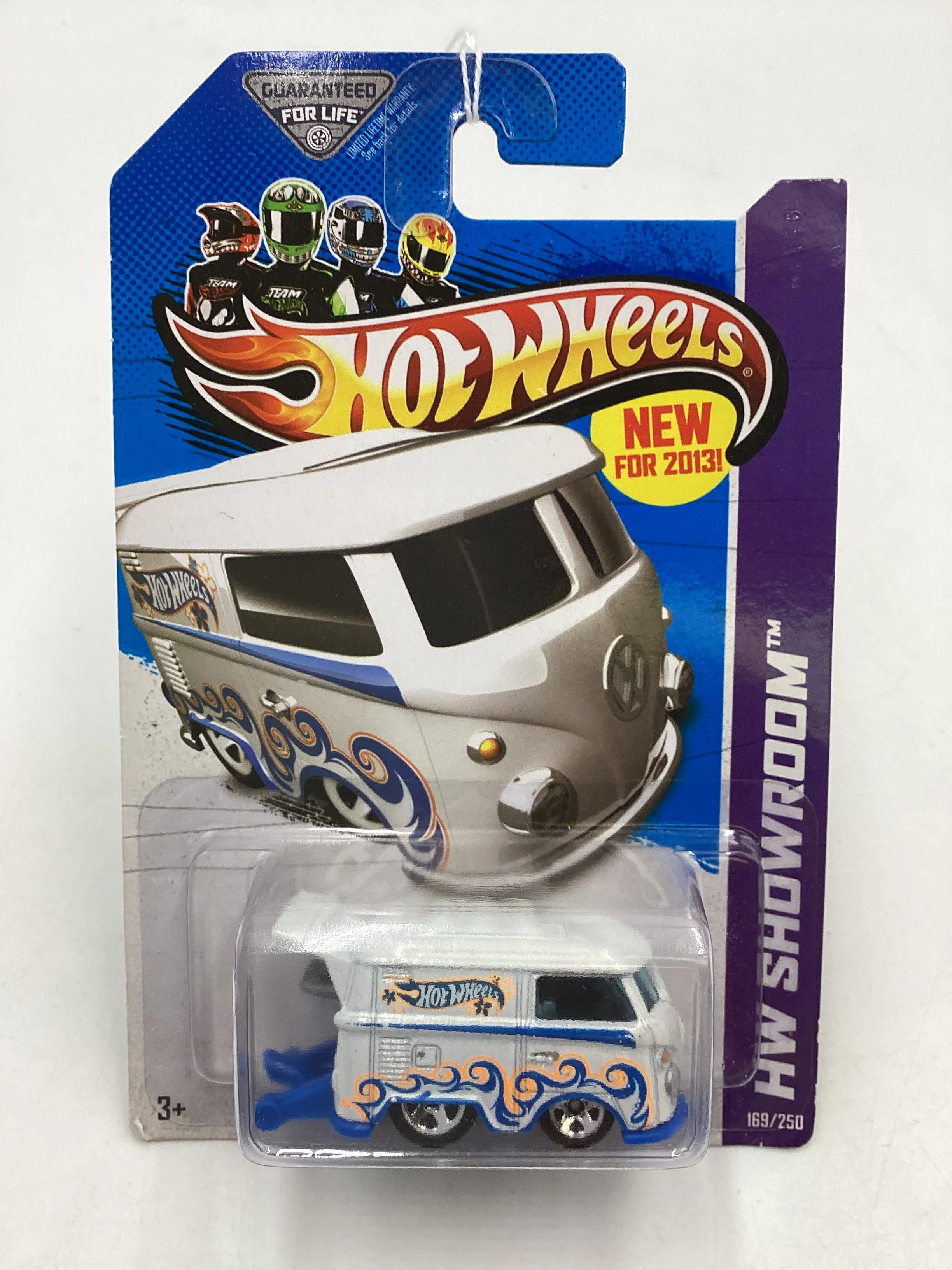 2013 Hot Wheels #169 Volkswagen Kool Kombi White - Image 2
