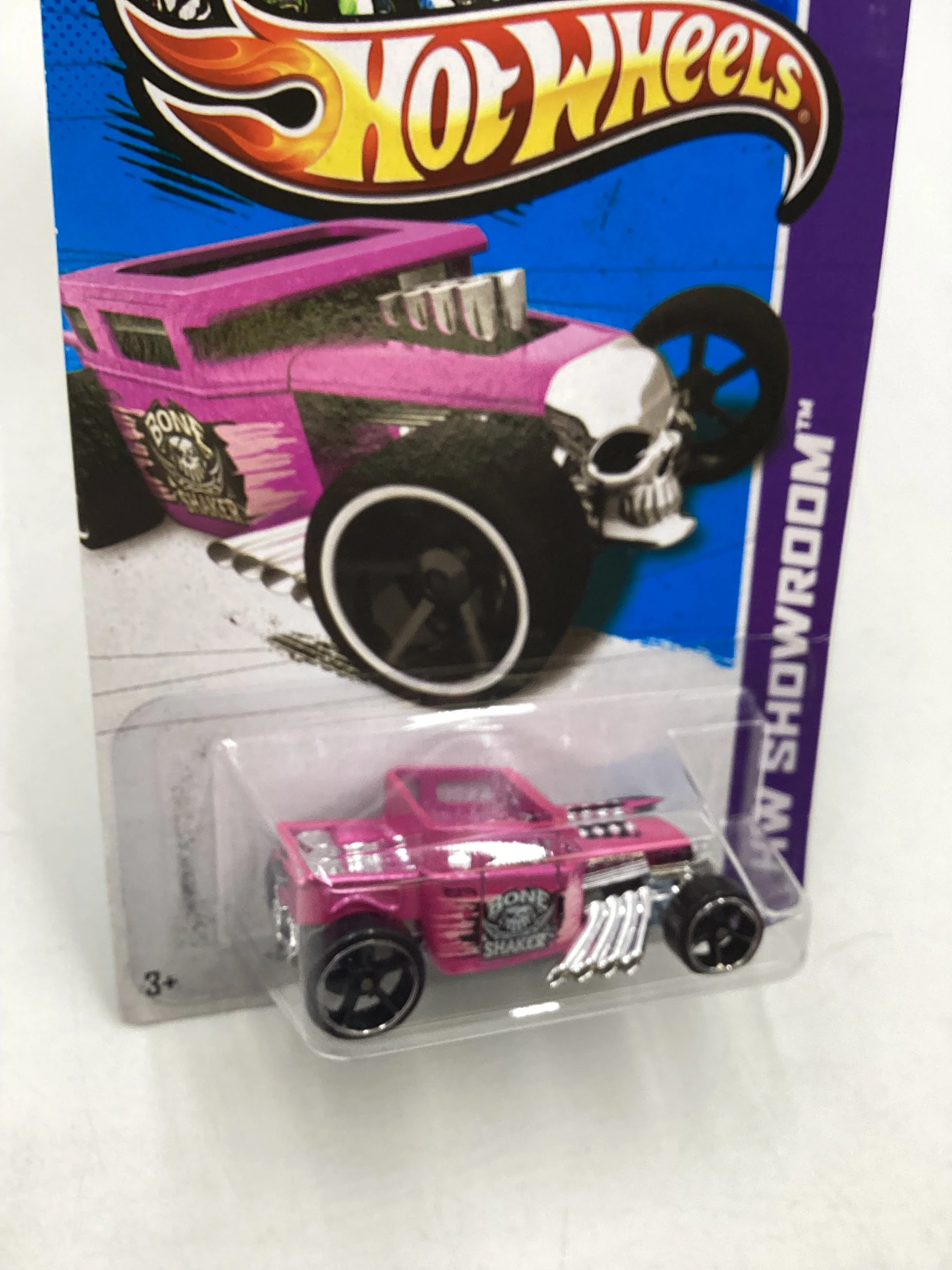 2013 Hot Wheels #181 Bone Shaker Pink 57B - Image 5
