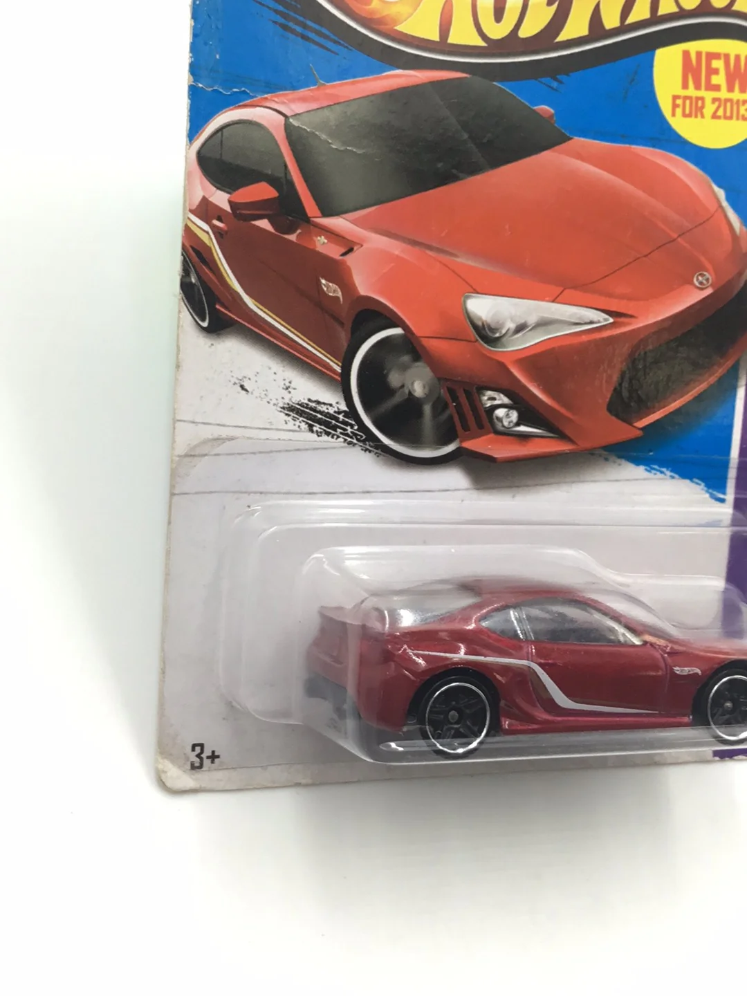 2013 Hot Wheels #199 Scion FR-S (BAD CARD) JJ7 - Image 3