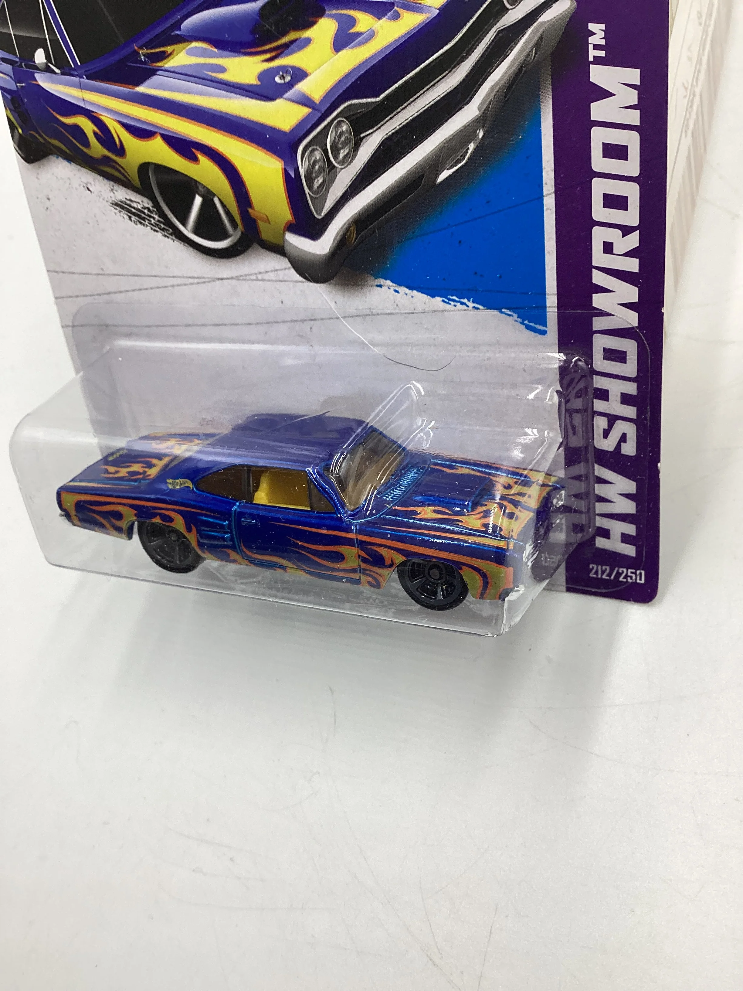 2013 Hot Wheels #212 69 Dodge Coronet Superbee Blue 51D - Image 4