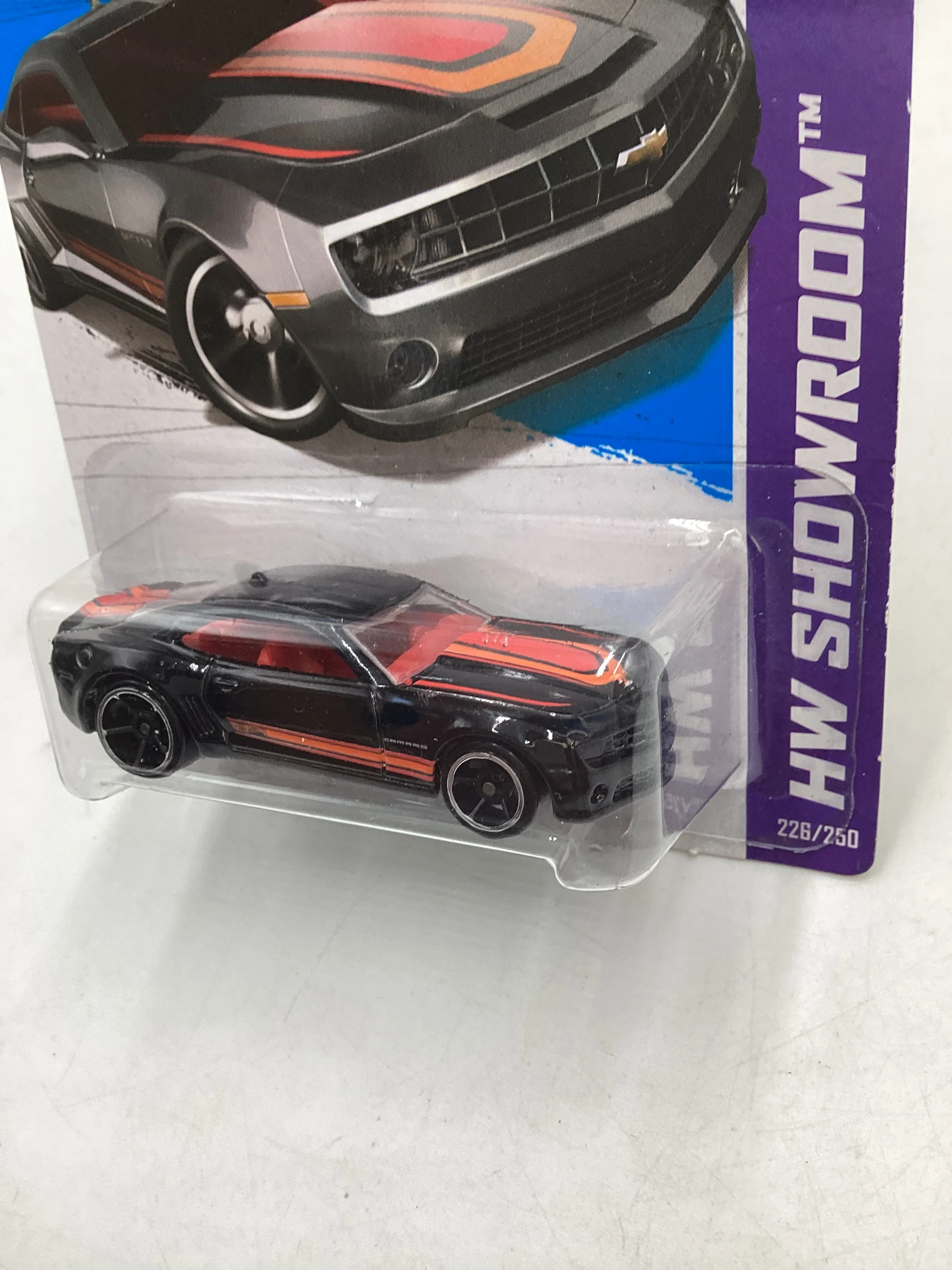 2013 Hot Wheels #226 10 Camaro SS Black 3B - Image 4