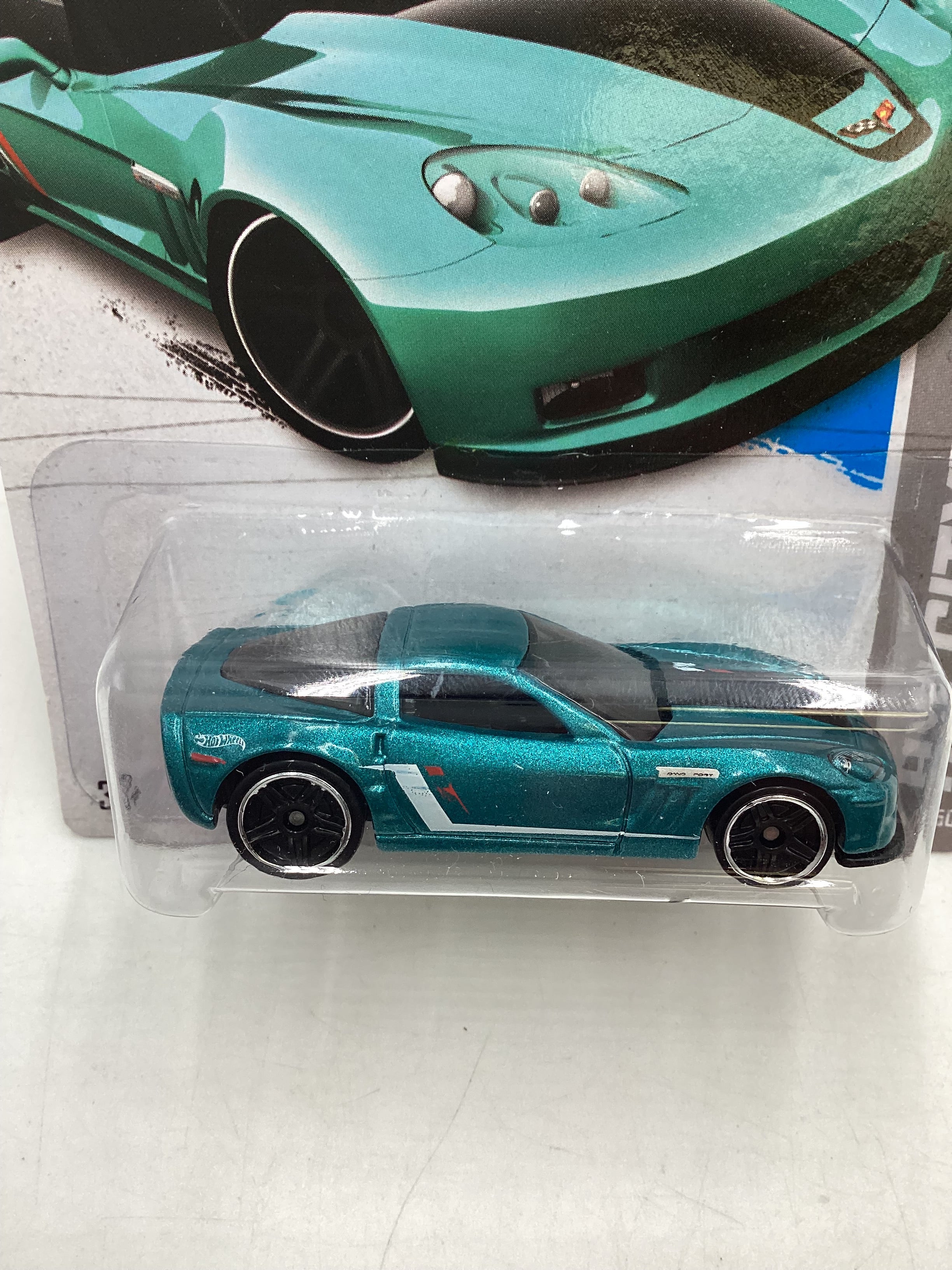 2013 Hot Wheels #24 11 Corvette Grand Sport Teal 9A - Image 3