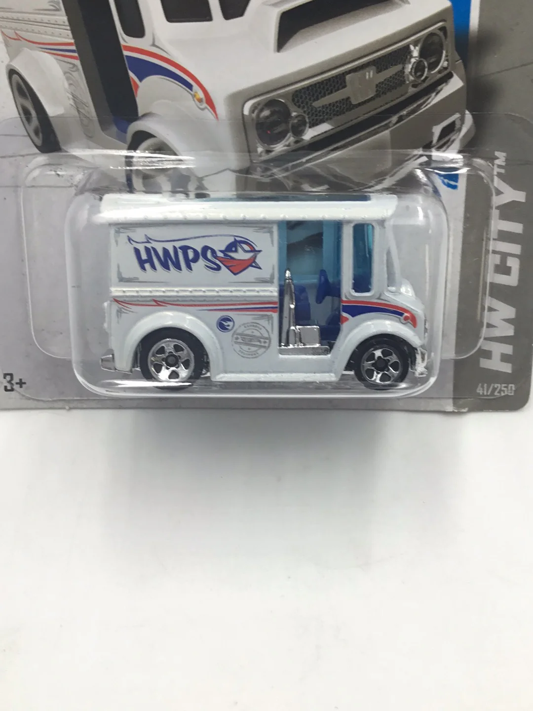 2013 Hot wheels treasure hunt #41 Bread Box BB6 - Image 2