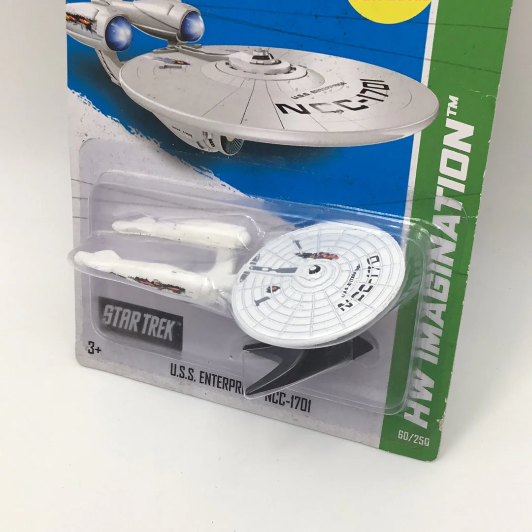 2013 hot wheels #60 U.S.S. Enterprise NCC-1701 with battle damage 121F - Image 3