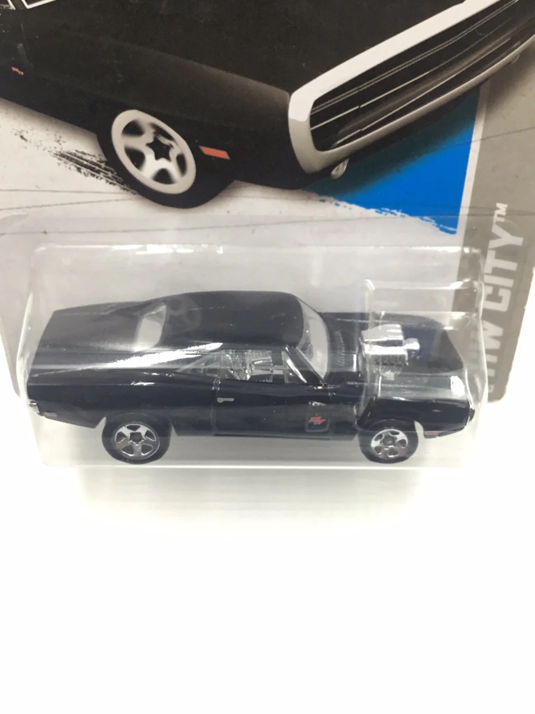 2013 Hot wheels fast and furious #3 70 Dodge Charger R/T with protector - Image 5
