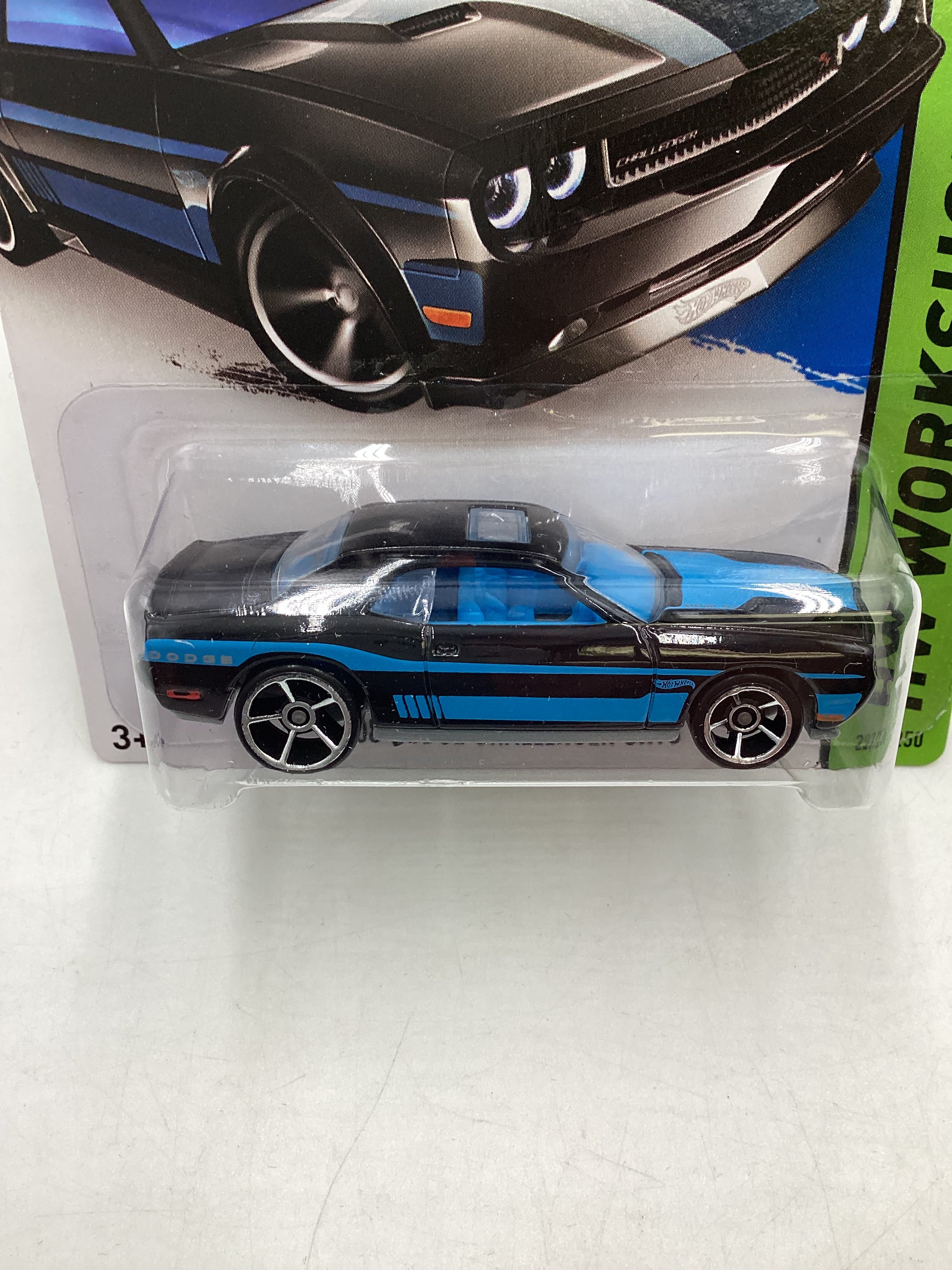 2013 Hot Wheels Kmart Exclusive 08 Dodge Chalenger SRT8 #227 - Image 3