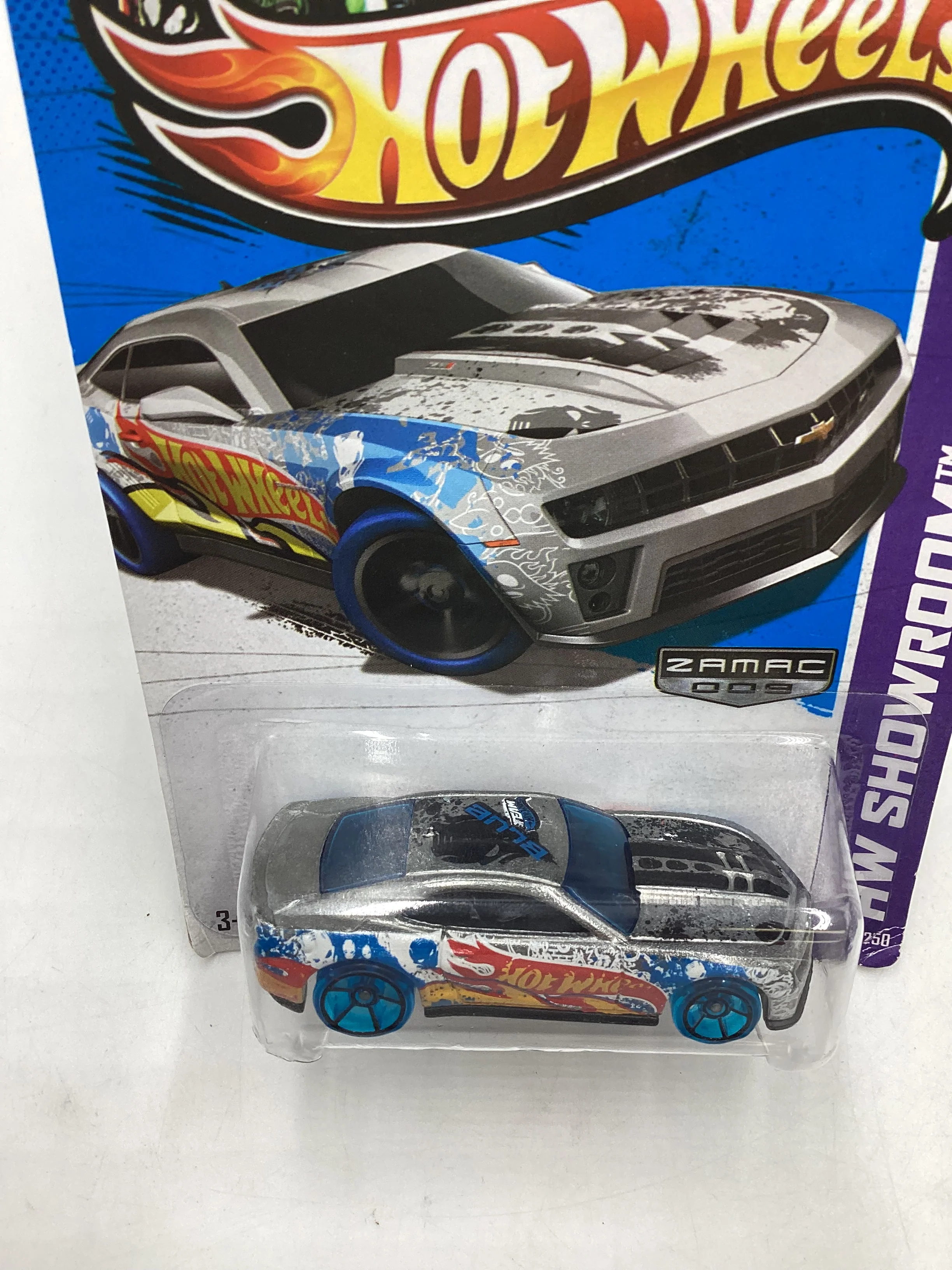 2013 HW Showroom Zamac 009 #192 12 Camaro ZL1 *Card not perfect* - Image 6