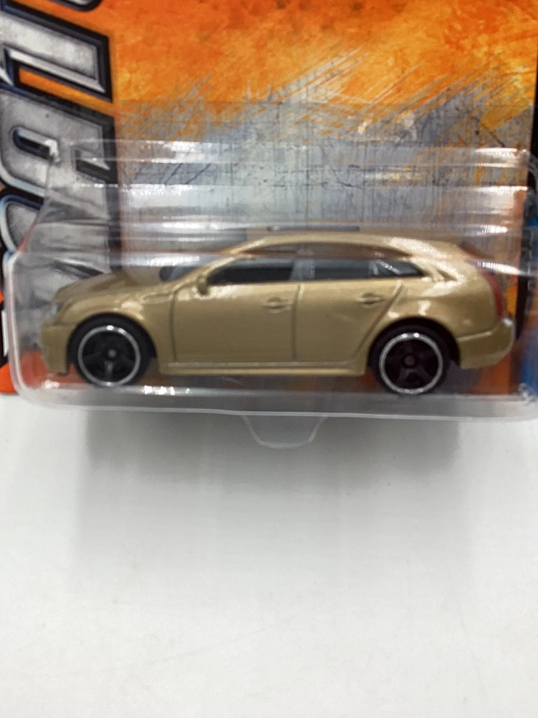 2013 Matchbox #52 Cadillac CTS Wagon 56D - Image 2