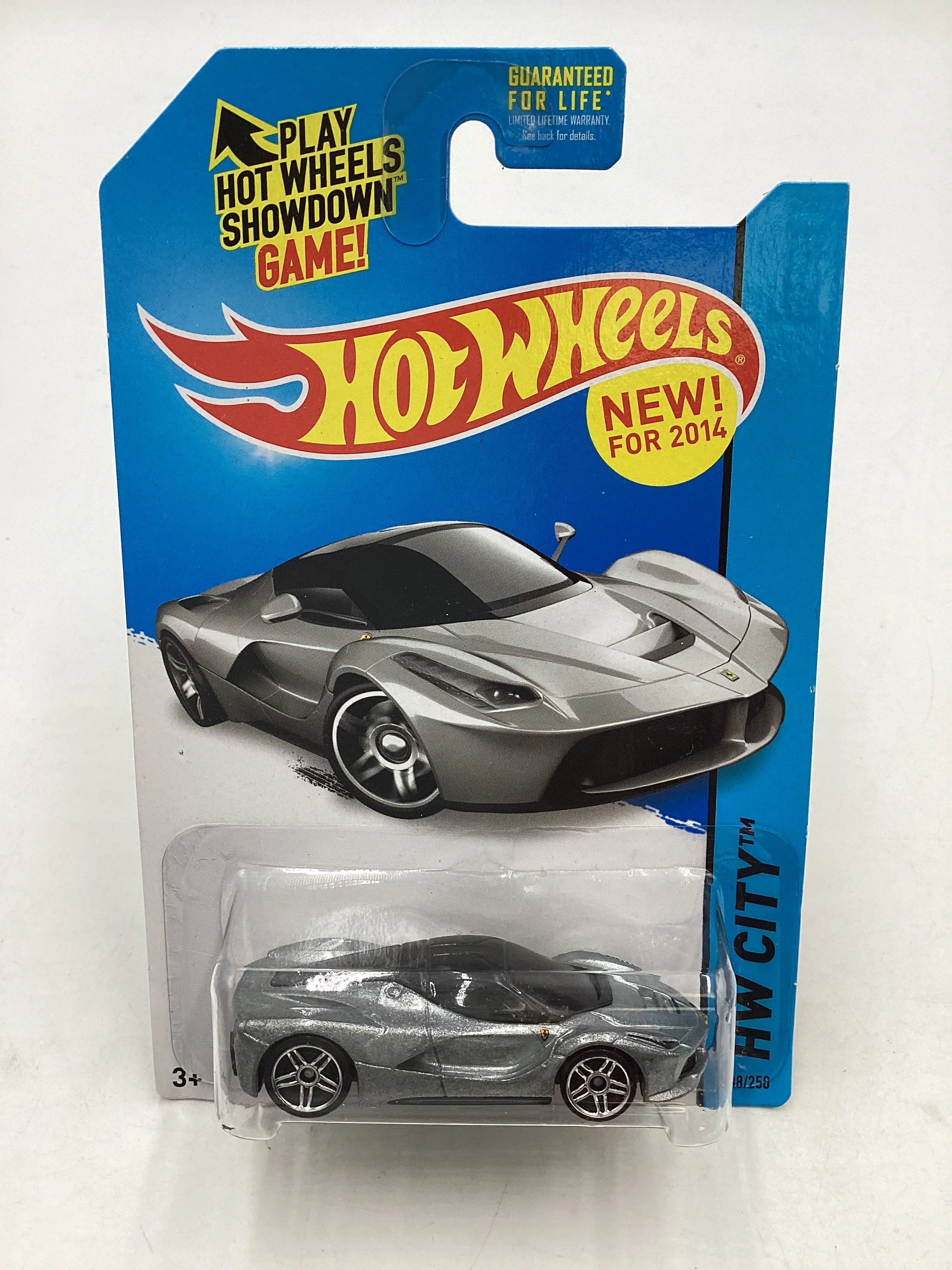 2014 Hot wheels #038 Laferrari Silver w/Protector - Image 2