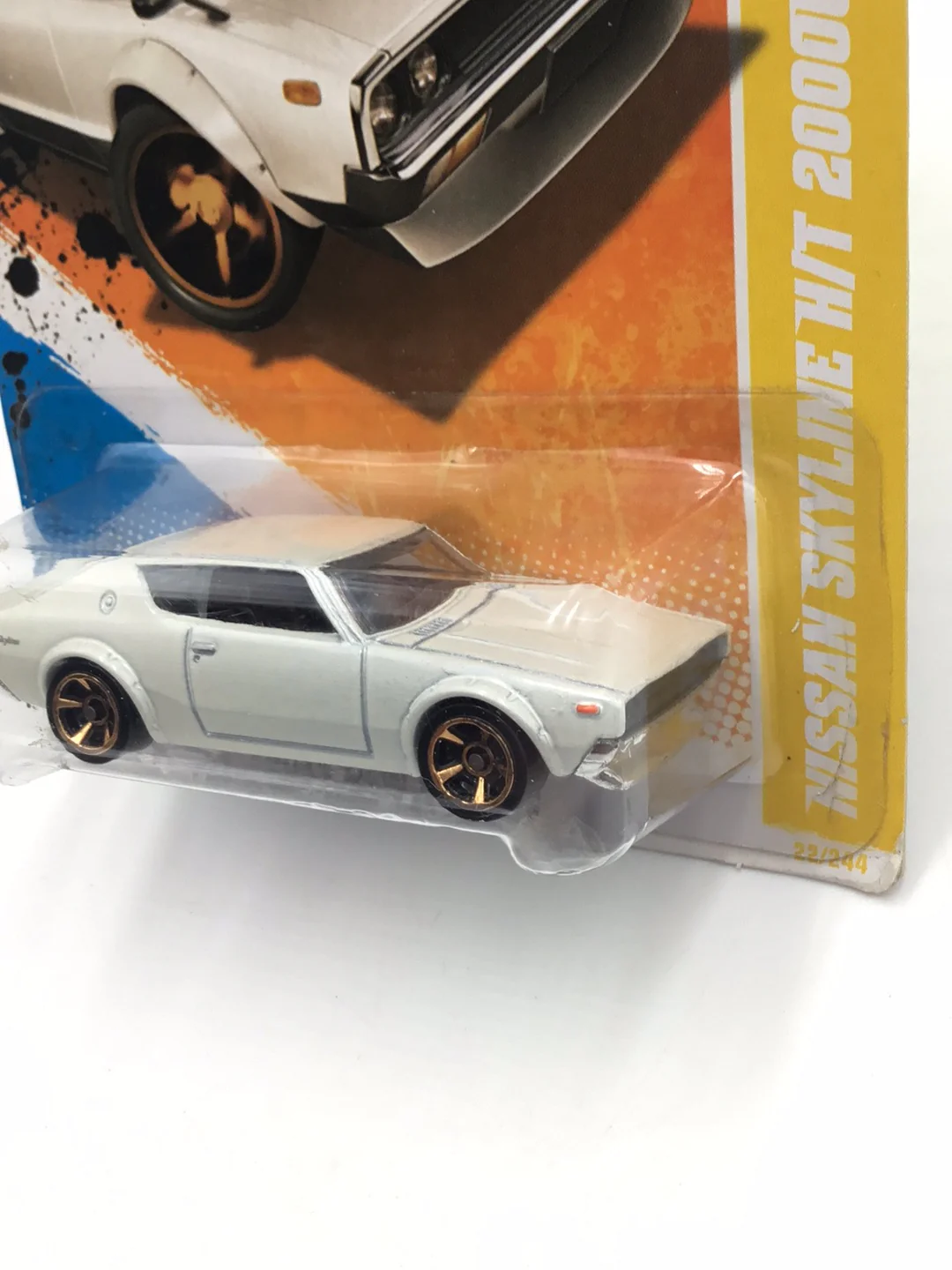 2014 Hot Wheels #22 Nissan Skyline H/T 2000GT-X OO6 Soft Corners - Image 4