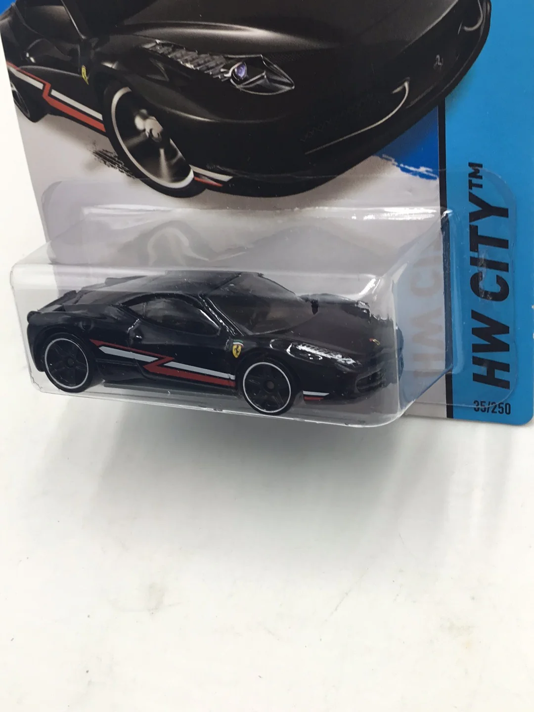 2014 hot wheels #35 Ferrari 458 Italia SS4 - Image 4