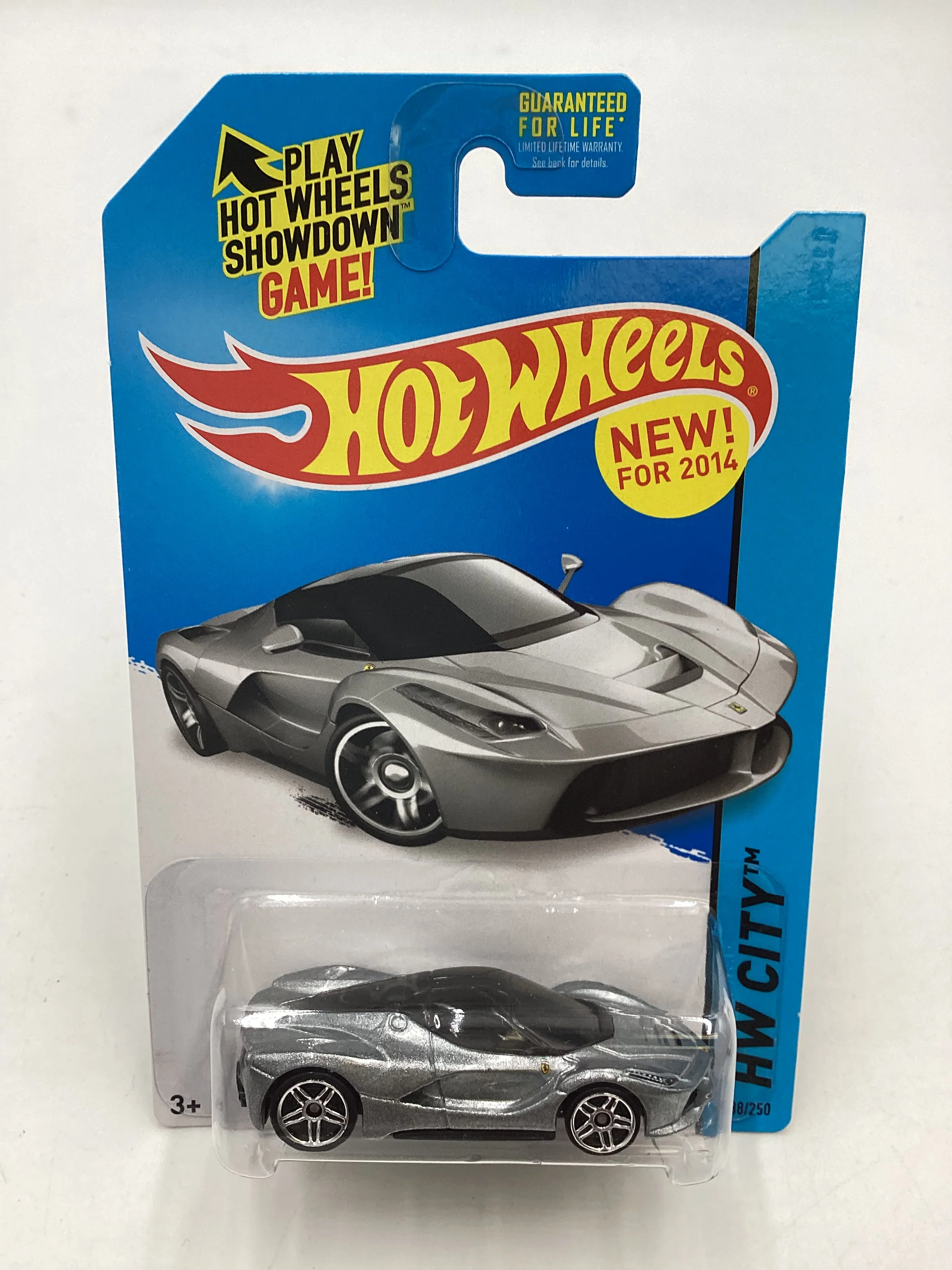 2014 Hot wheels #38 Laferrari Silver w/Protector - Image 2