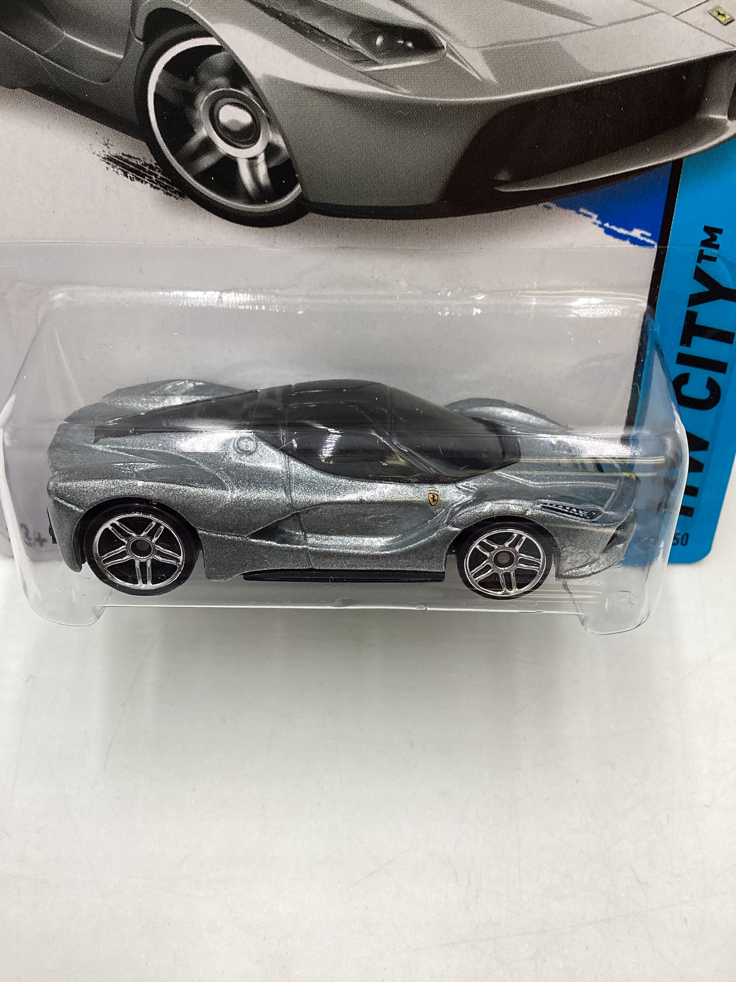 2014 Hot wheels #38 Laferrari Silver w/Protector - Image 3