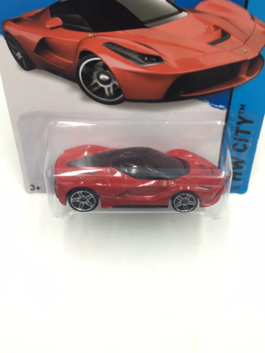2014 hot wheels #38 Laferrari w/Protector - Image 5