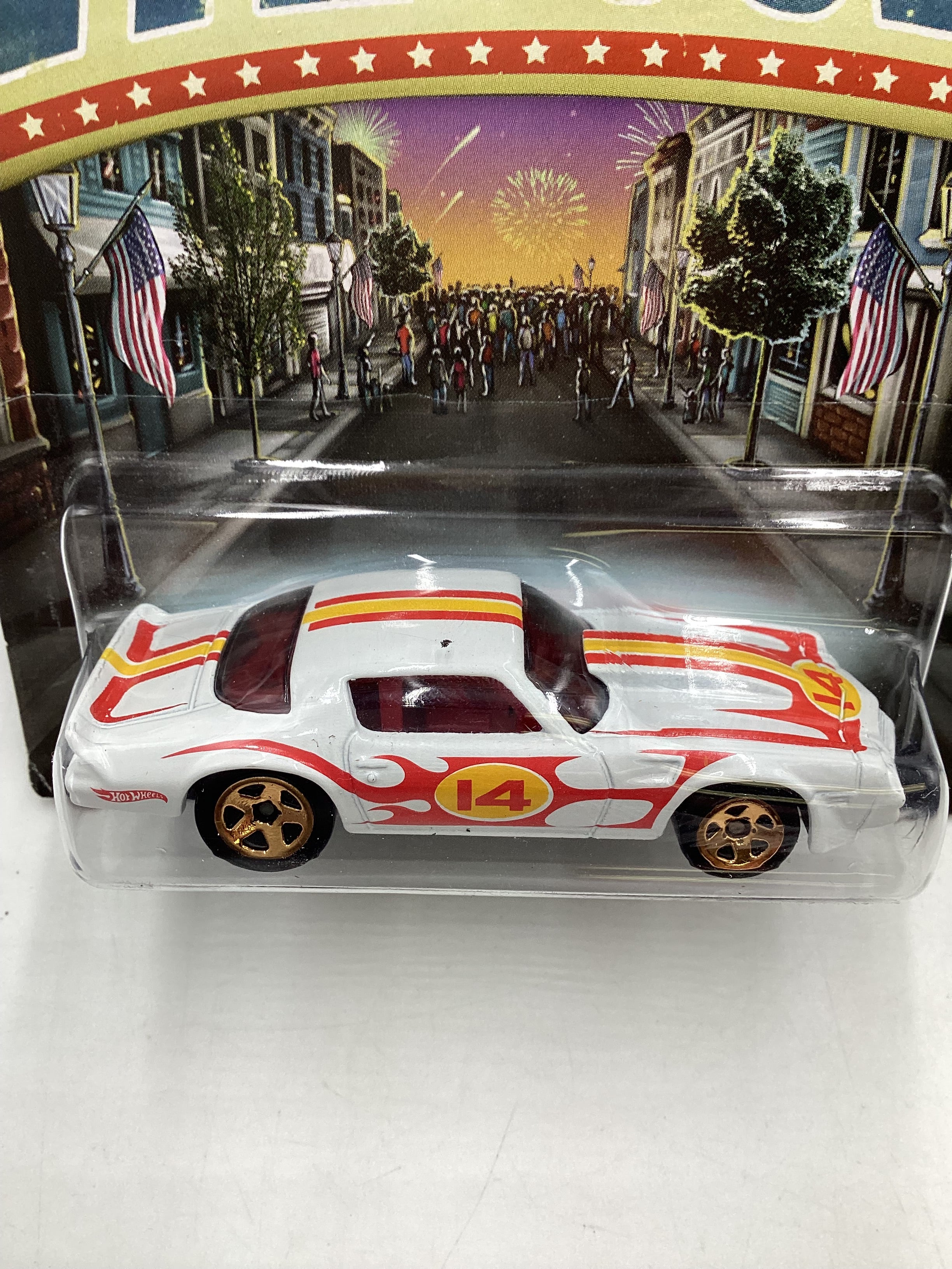 2014 Hot wheels 4th of July 2/6 81 Camaro 160K - Image 3