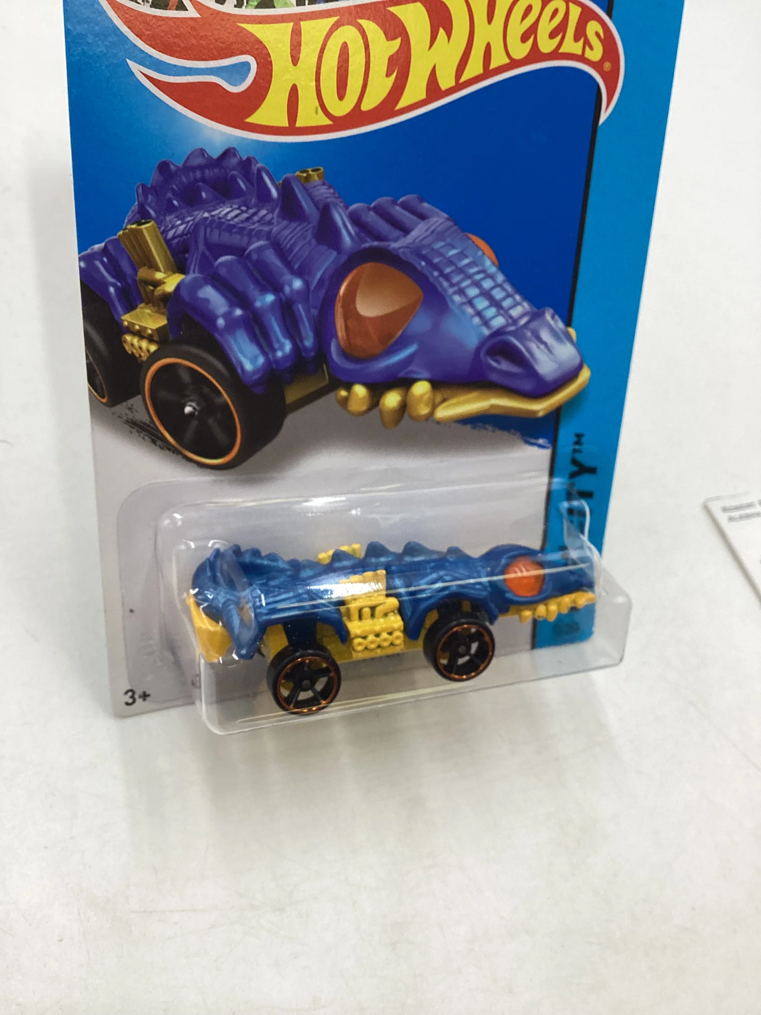 2014 Hot Wheels Treasure Hunt #53 Fangster Blue non smoked wheels 277A - Image 4