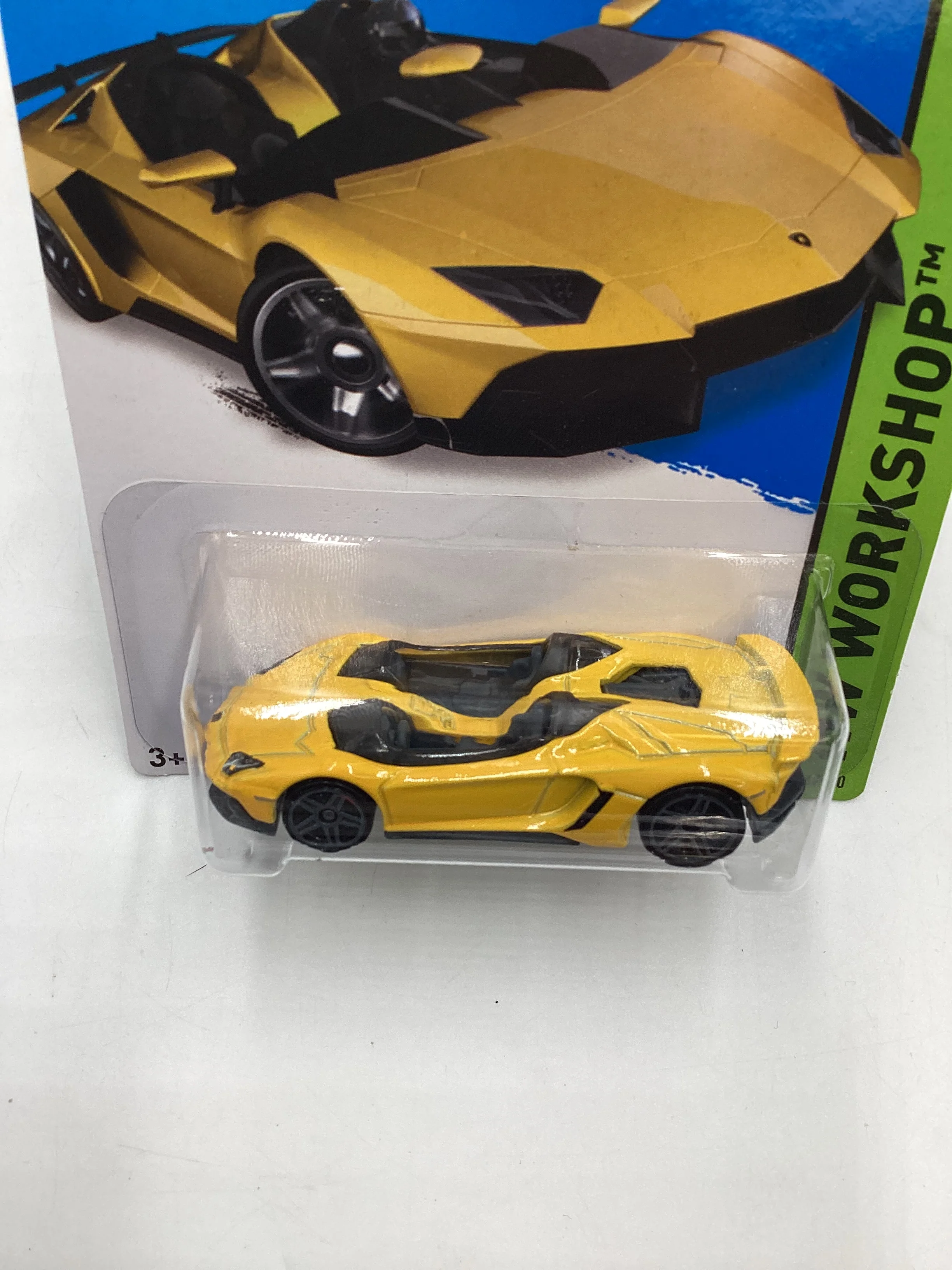 2014 Hot Wheels Workshop #196 *Error* Lamborghini Aventador J Yellow 102C - Image 6