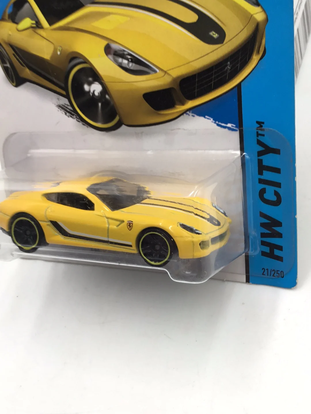 2015 Hot wheels #21 Ferrari 599 GTB Fiorano LL5 - Image 4