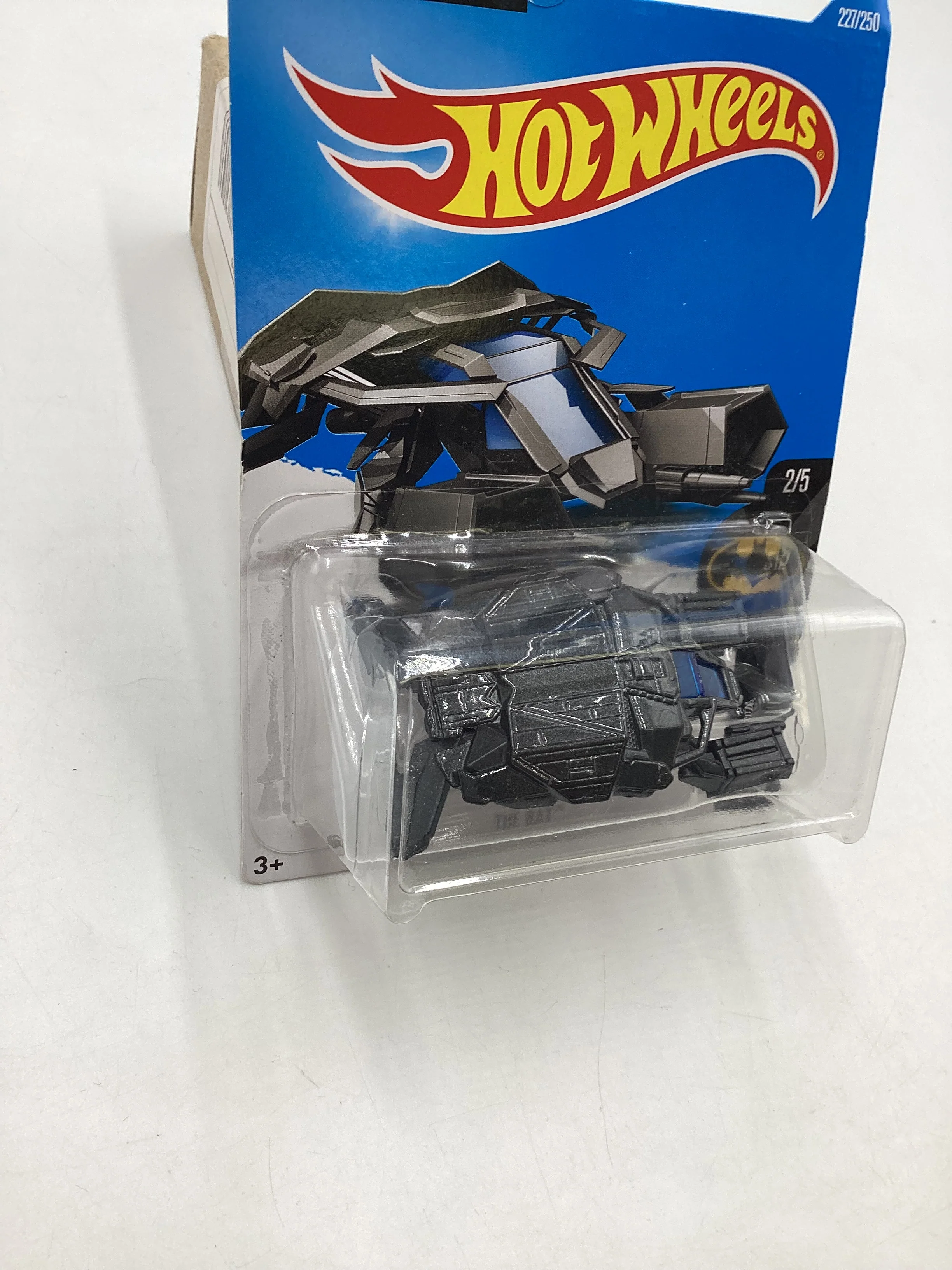 2015 Hot wheels #227 The Bat 122B - Image 5