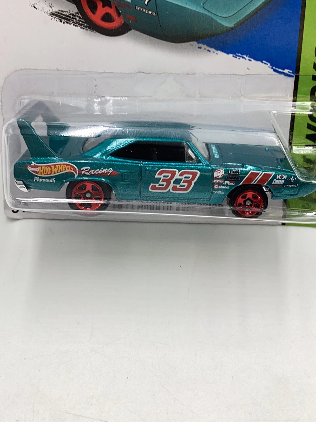 2015 Hot Wheels #229 70 Plymouth Superbird - Image 3