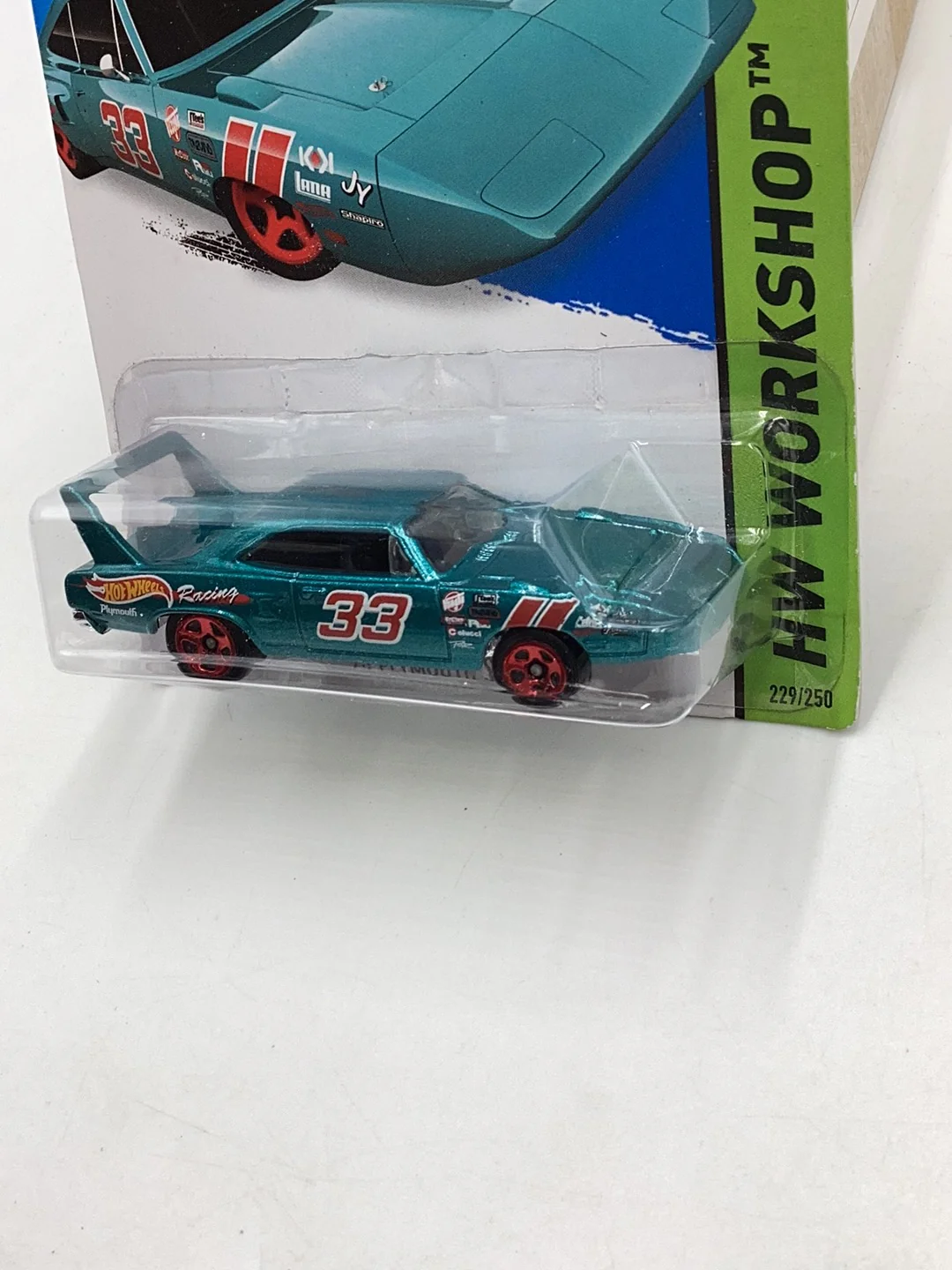 2015 Hot Wheels #229 70 Plymouth Superbird - Image 5