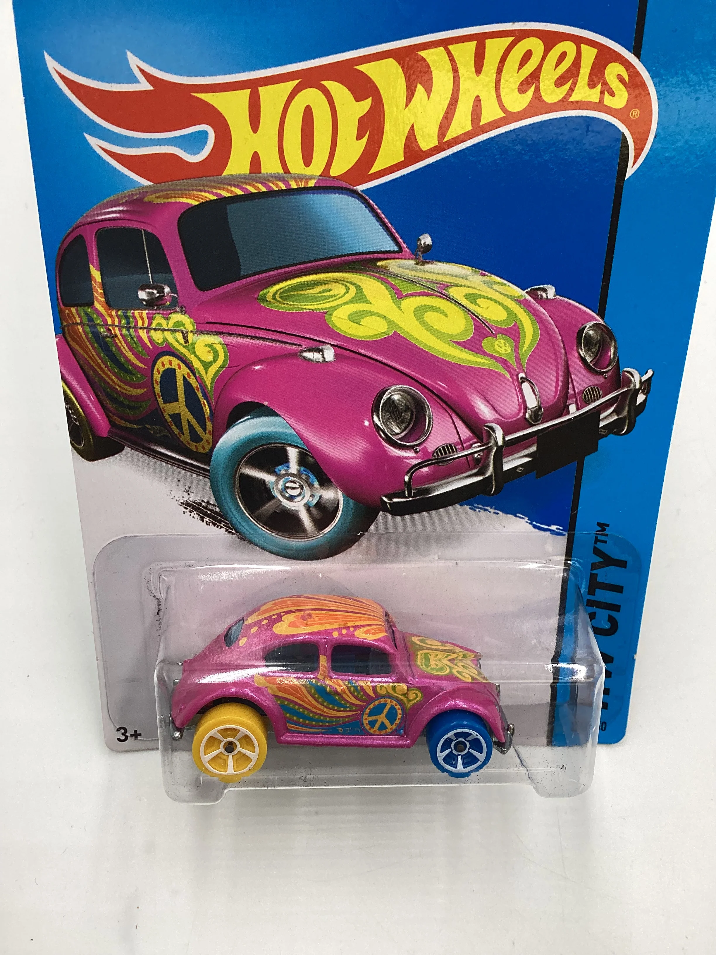 2015 Hot Wheels treasure hunt #26 Volkswagen Beetle Pink 276D - Image 6