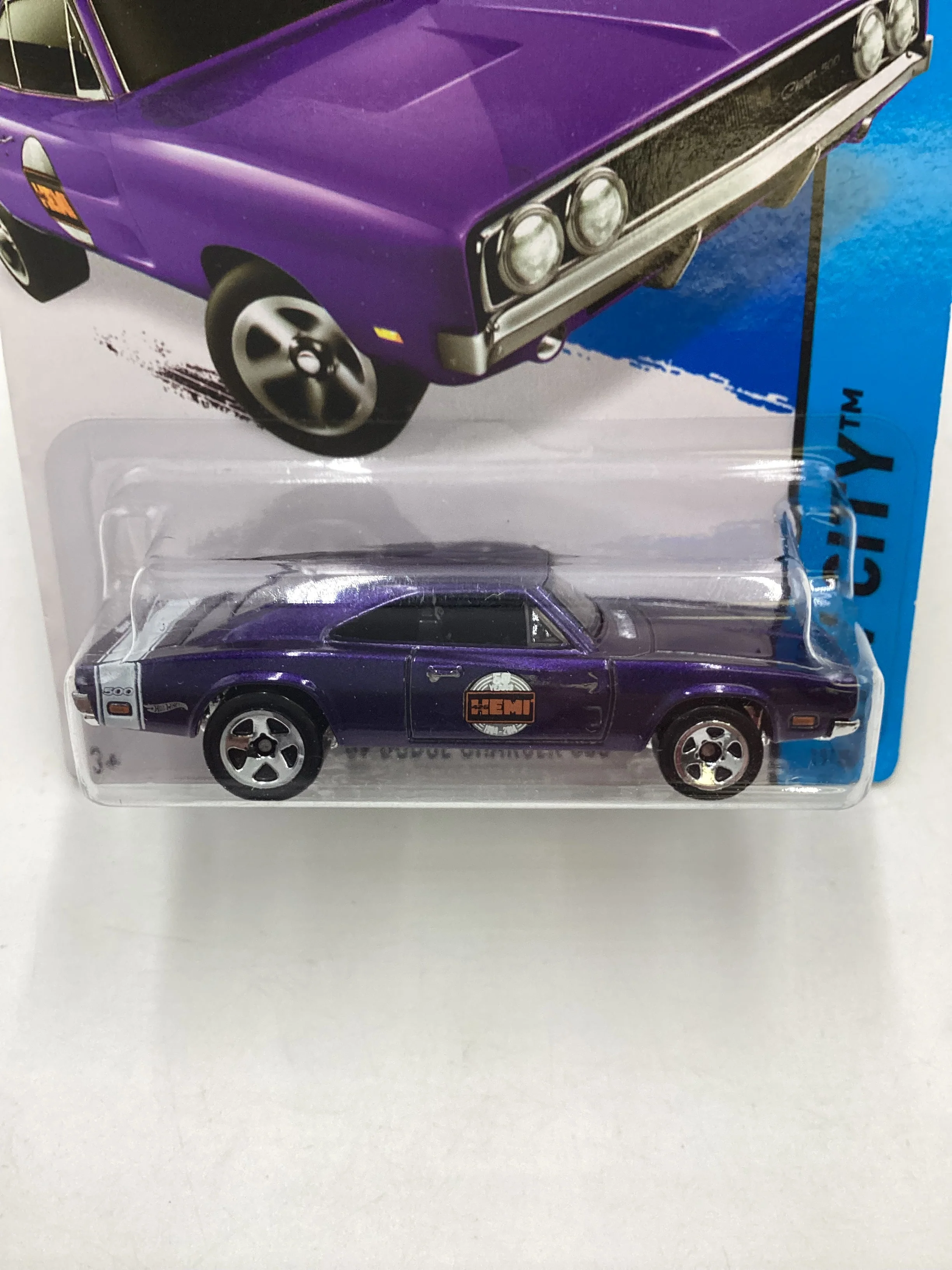 2015 Hot wheels HW City #19 69 Dodge Charger 500 Purple 57F - Image 3